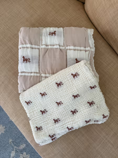 Pony Layered Gauze Blanket