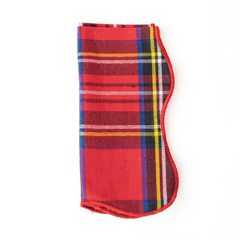 Red Plaid Scalloped Dinner Napkin