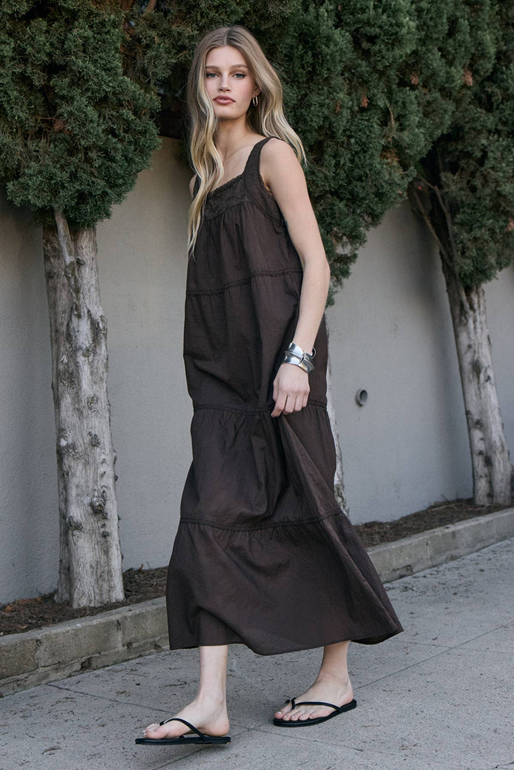 Lace Trim Tiered Maxi Dress in Chocolate