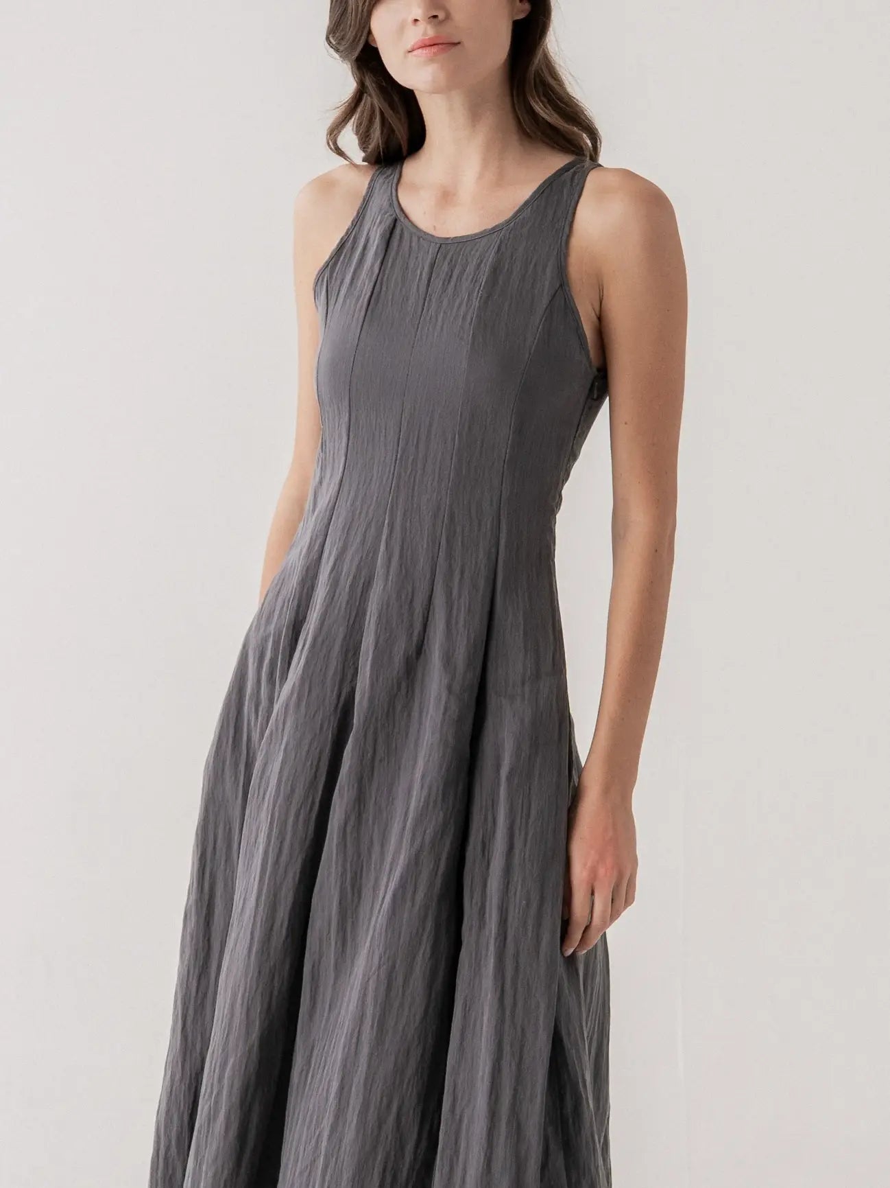 Sleeveless Flowy Midi Dress