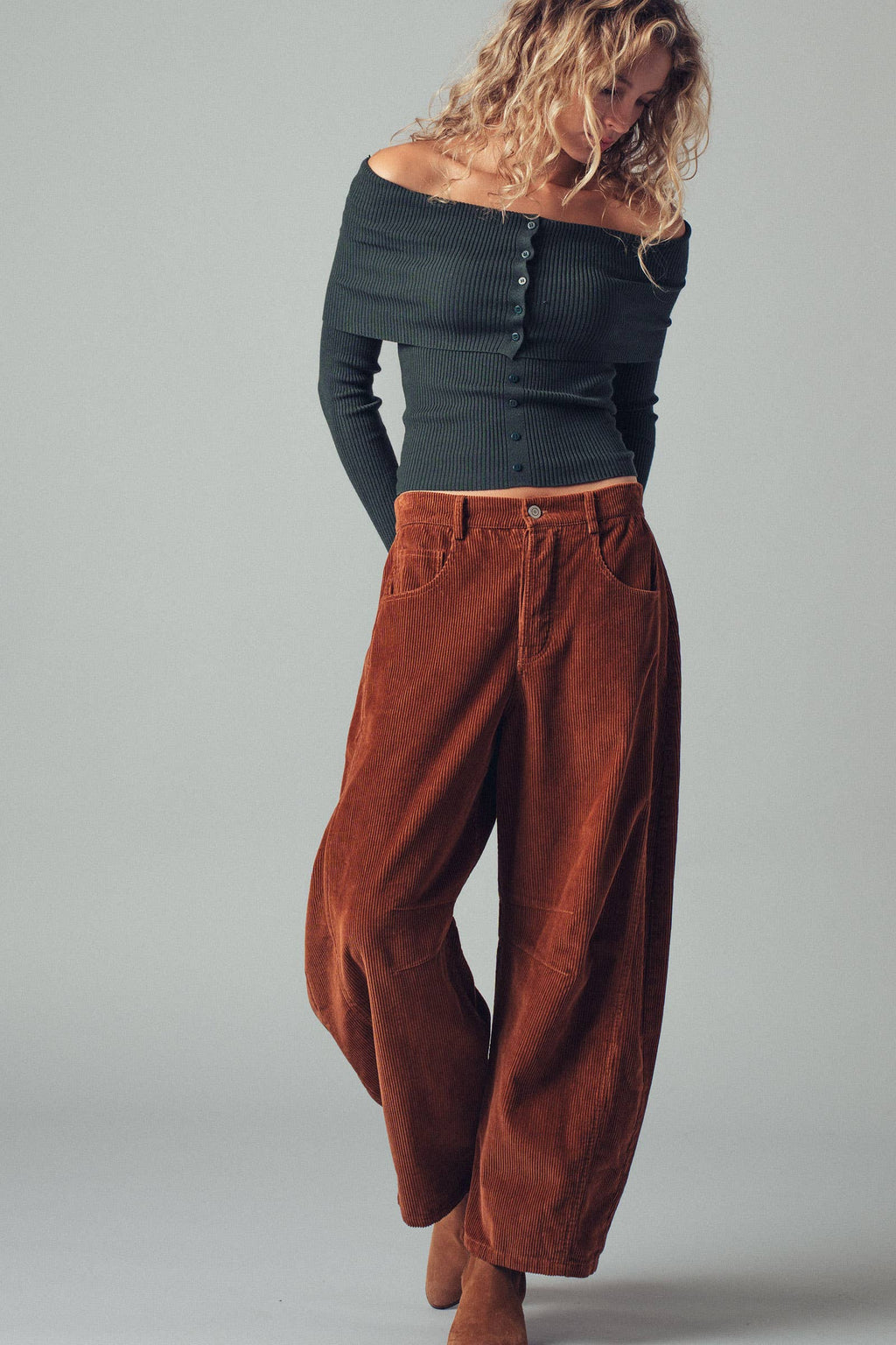 Inseam Stitch Detail Corduroy Barrel Jeans