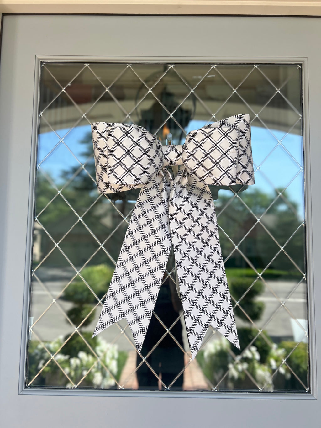 Black and Cream Windowpane Bow