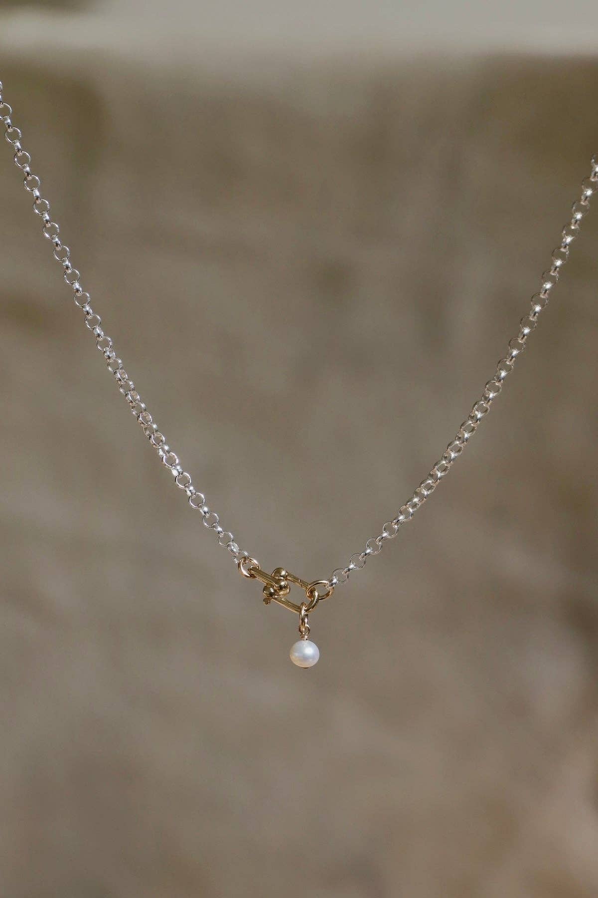 Sora Link Chain and Pearl Necklace