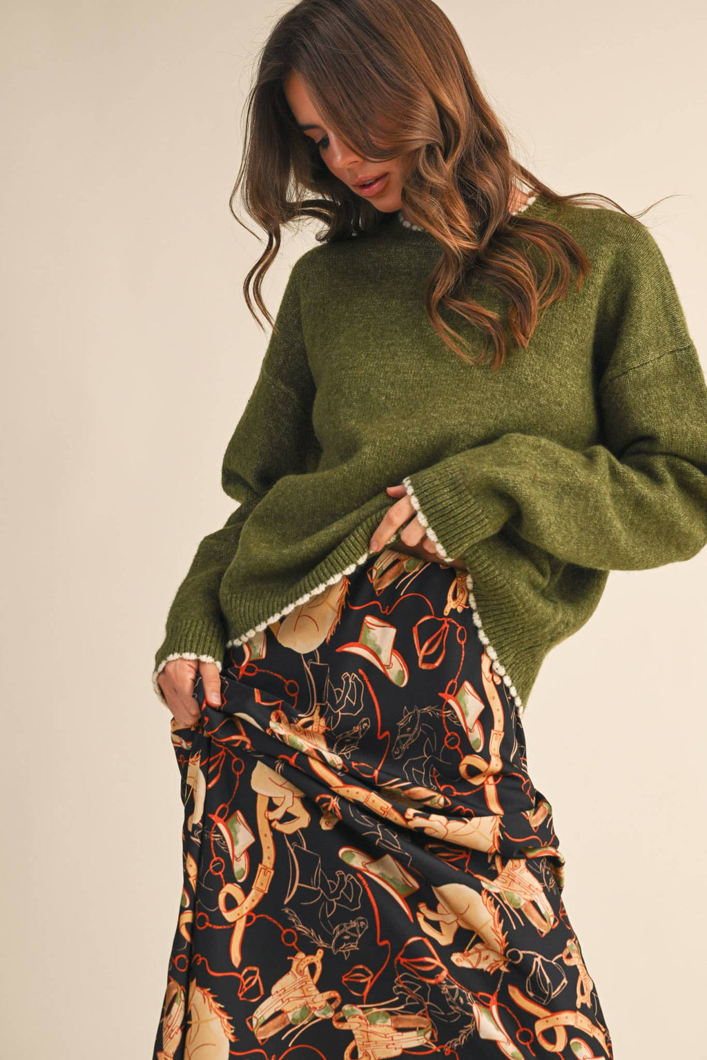 Contrast Knit Scalloped Edge Sweater