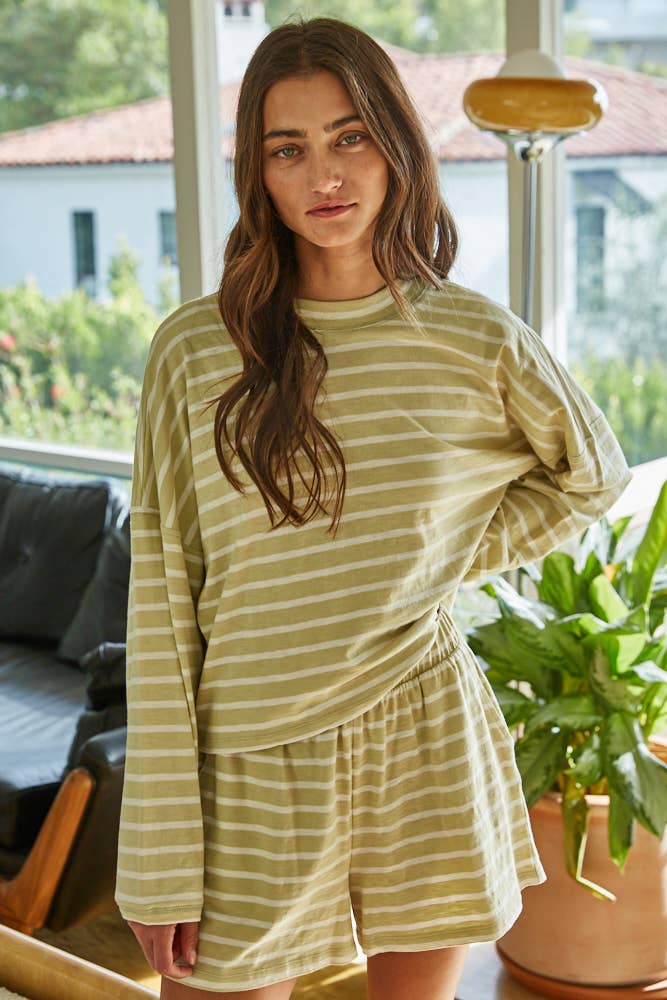 Mock Neck Long Sleeve in Lettuce Green White