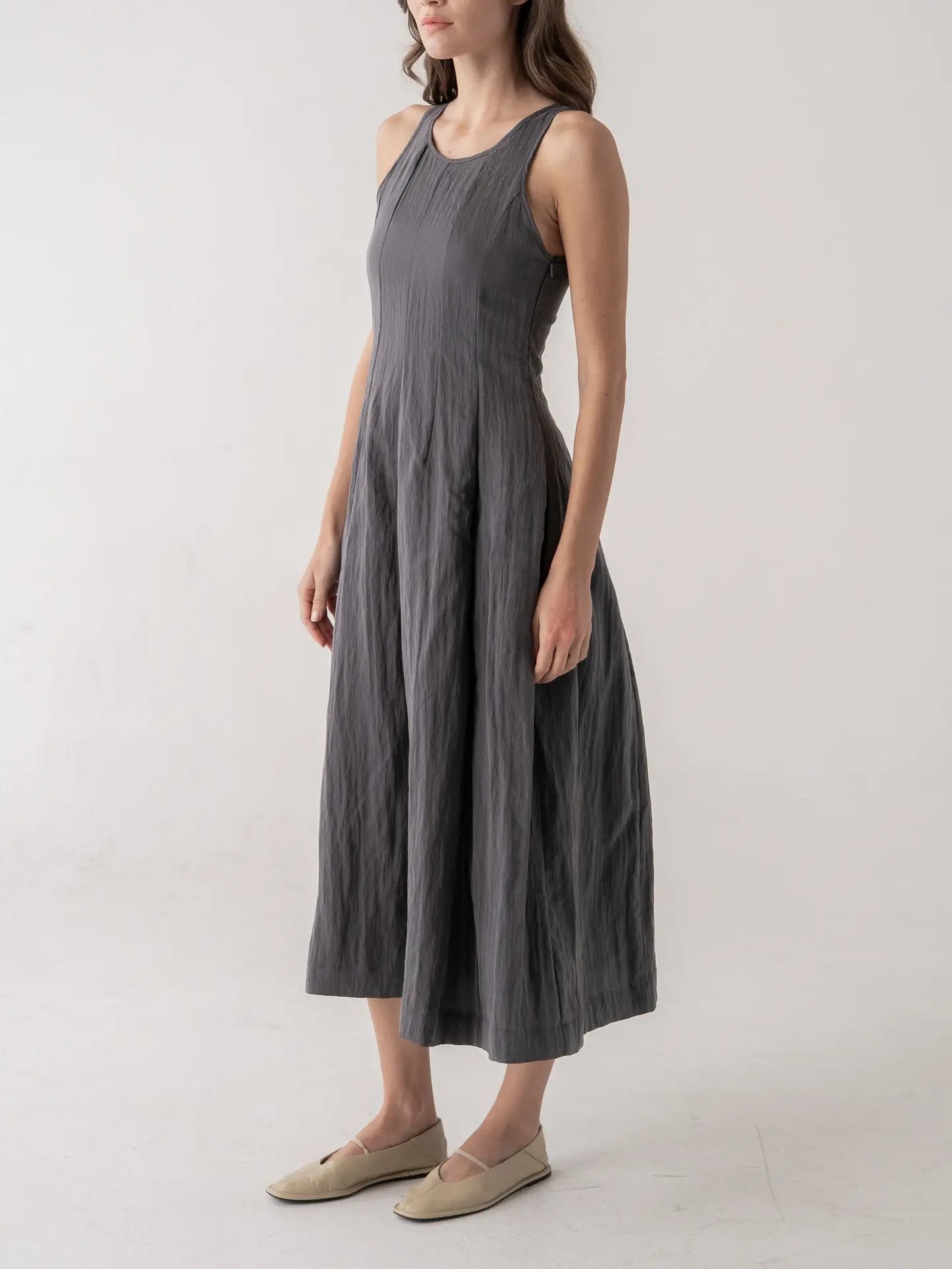 Sleeveless Flowy Midi Dress