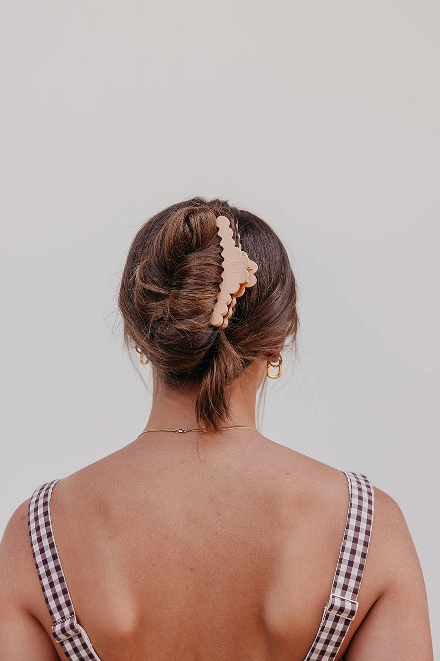 Kaxi Scalloped Midi Hold Everything Claw