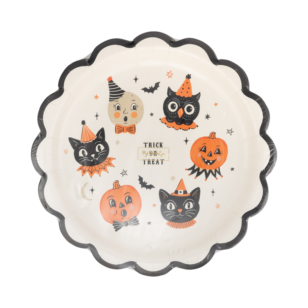Vintage Halloween Characters Plates