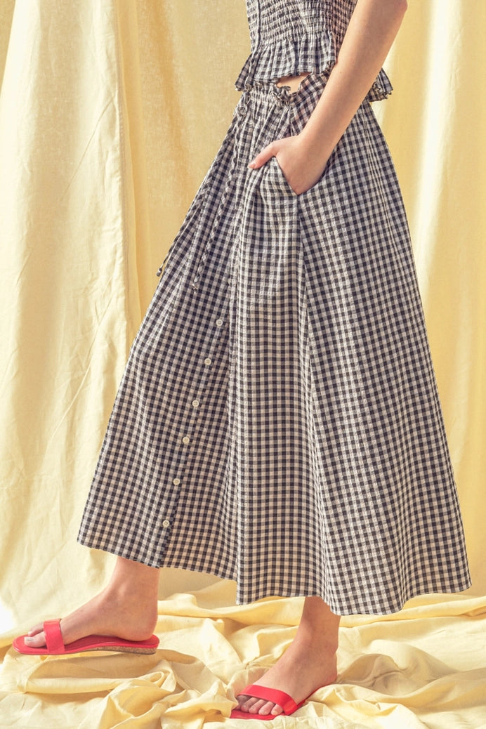 Gingham Button Skirt in Black
