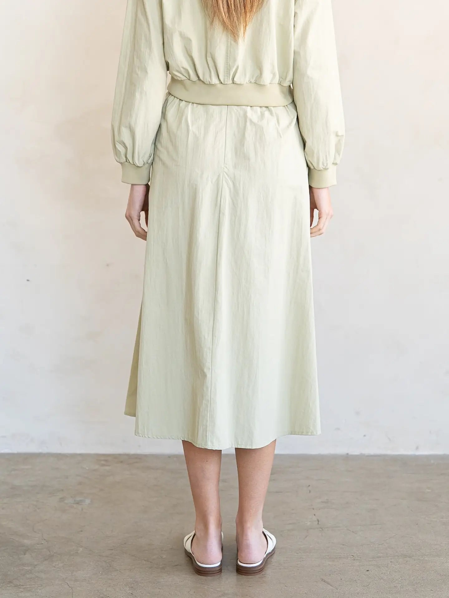 Side Pocket Flare Woven Long Skirt