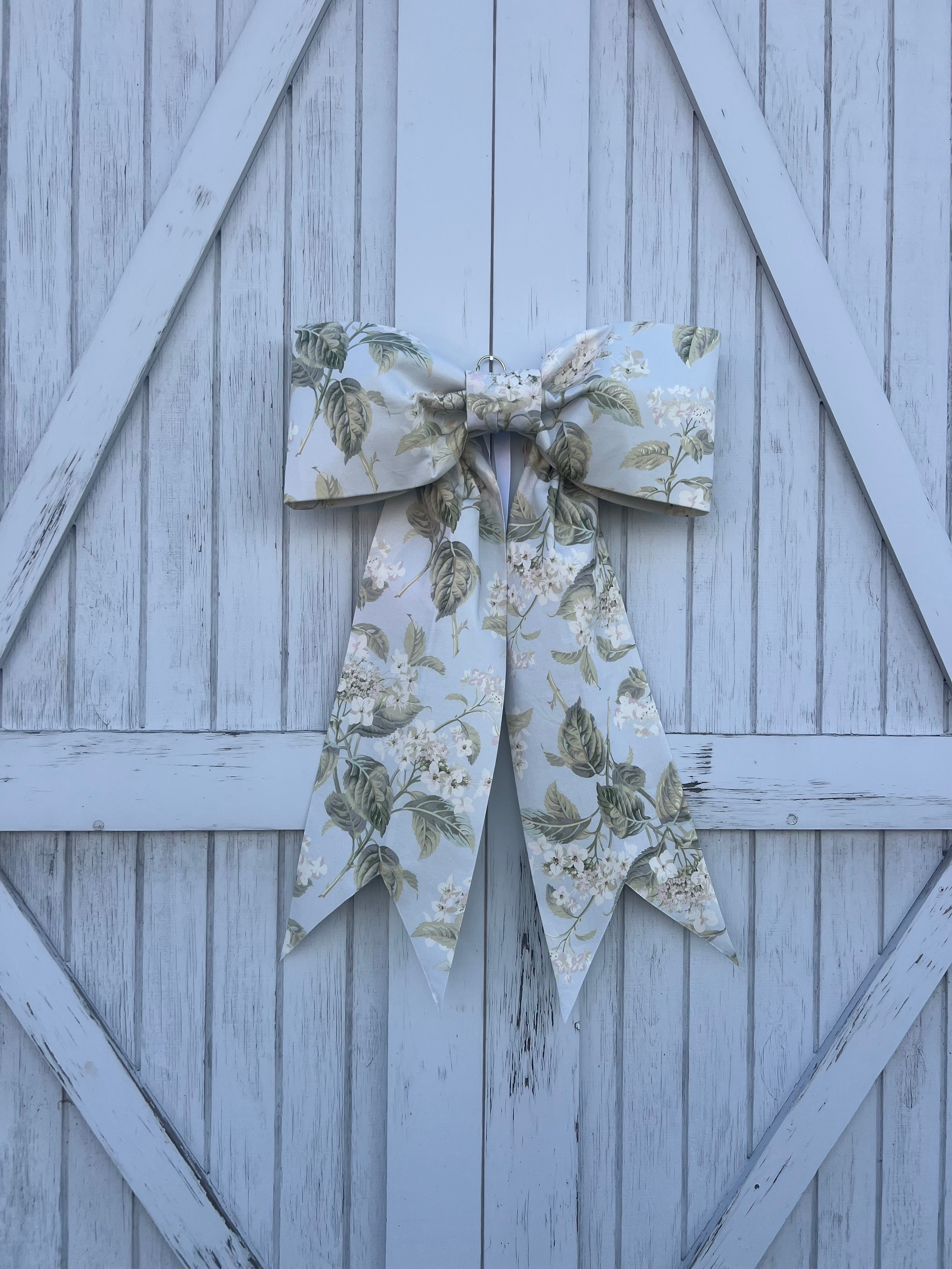 Classic Light Blue Botanical