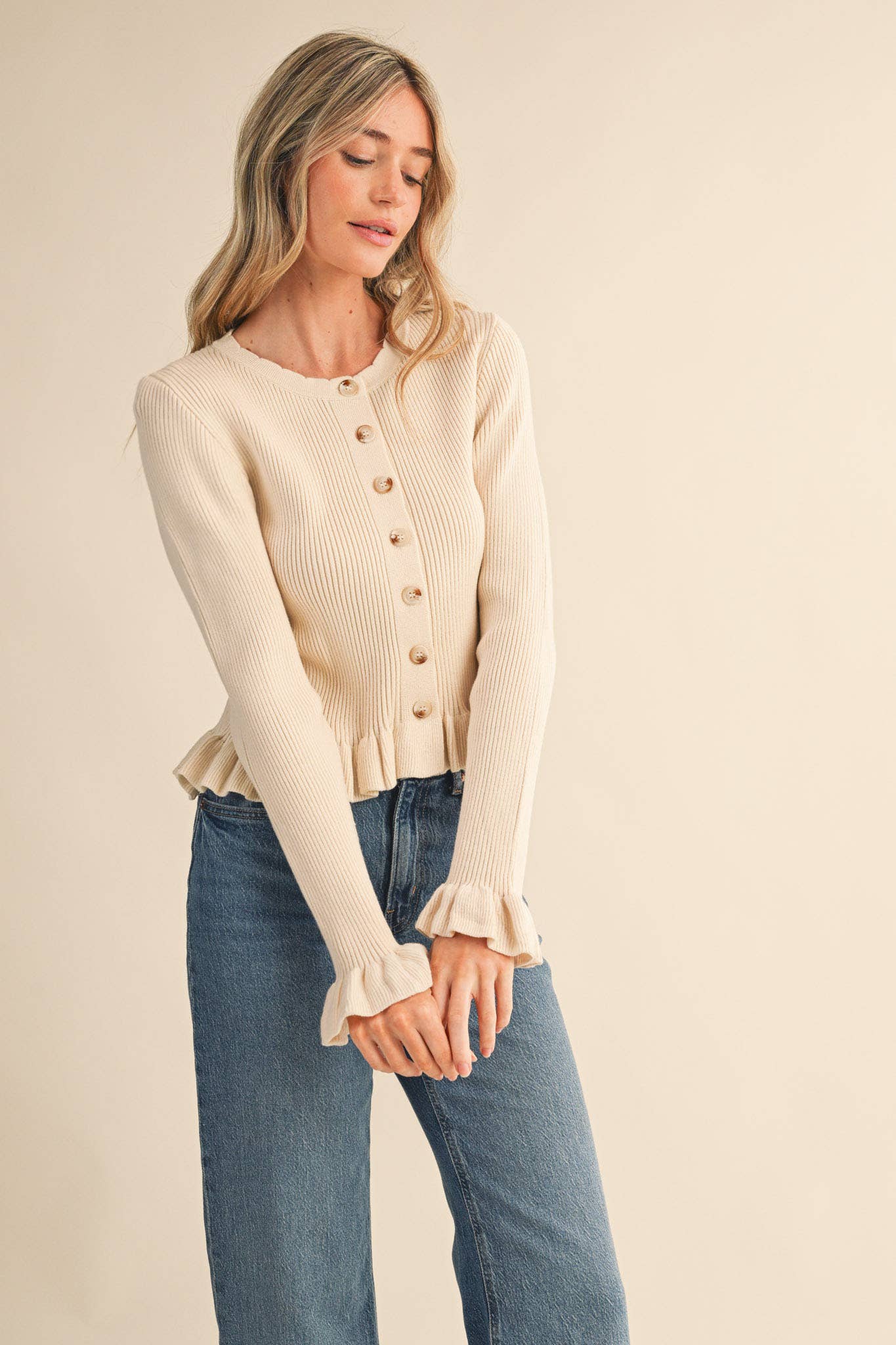 Ruffle Hem Ribbed Knit Cardigan