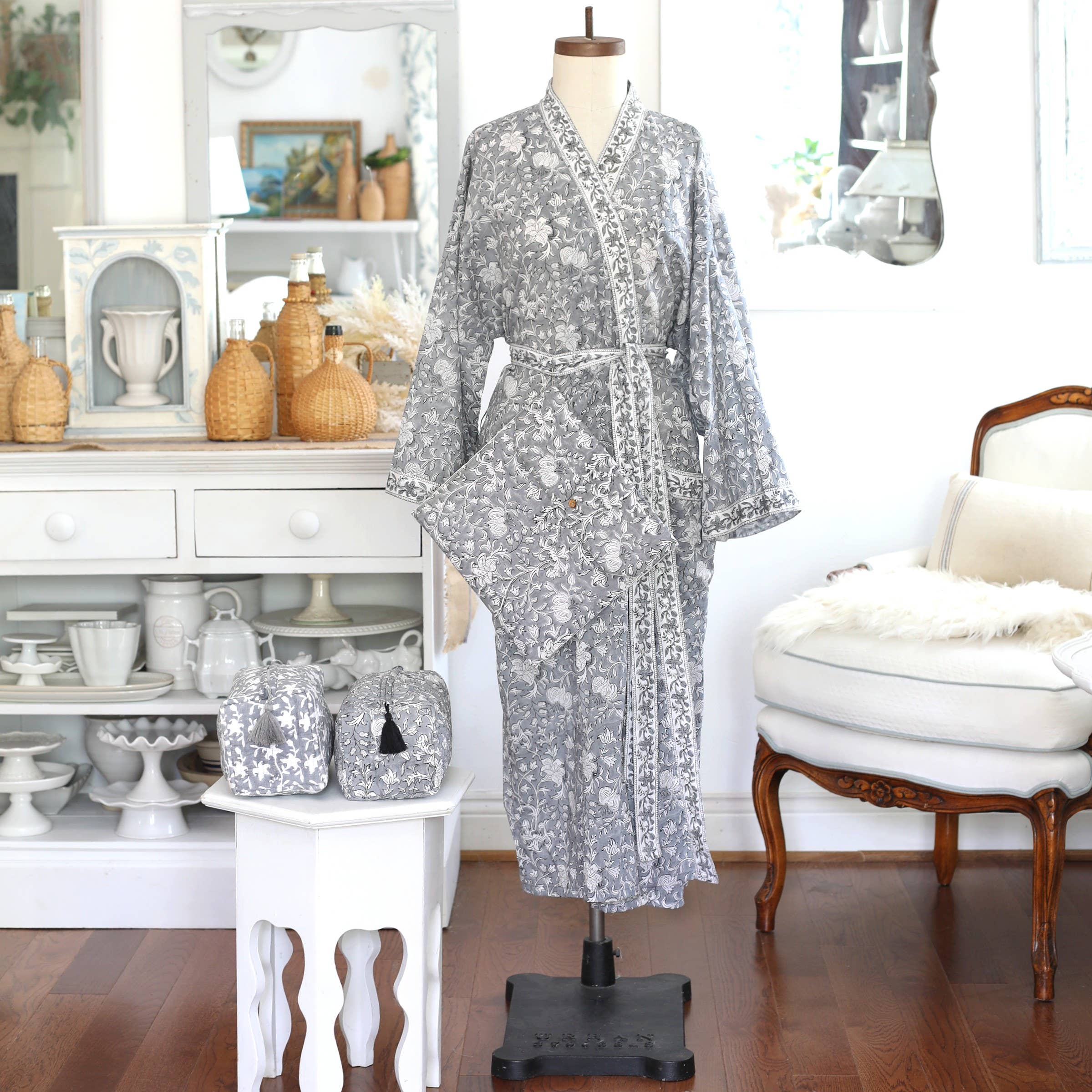 Pacho Slate Verso Cosmetic Bag