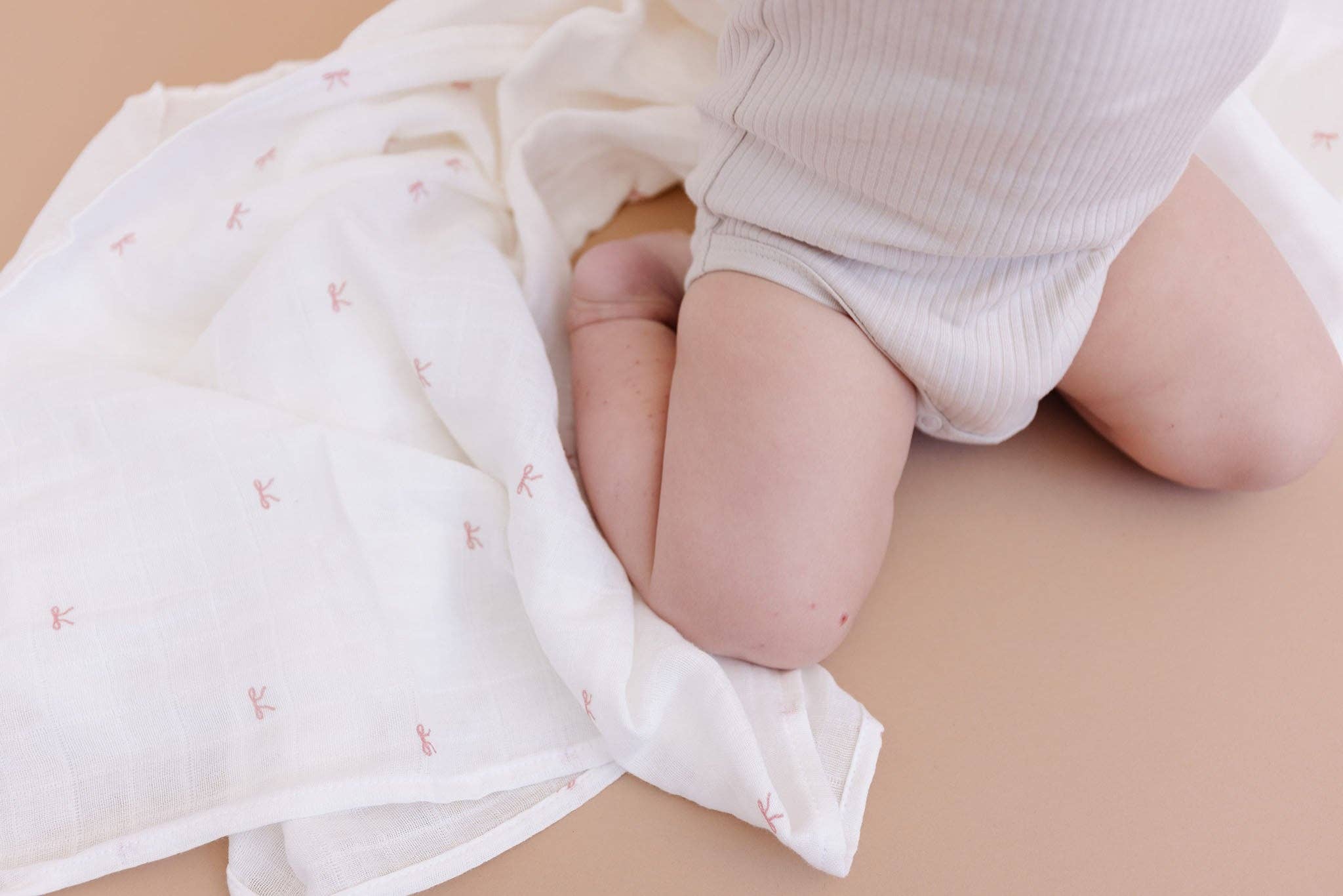 Pink Bow Swaddle