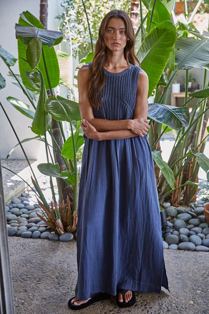 Knit Sleeveless Flare Midi Dress