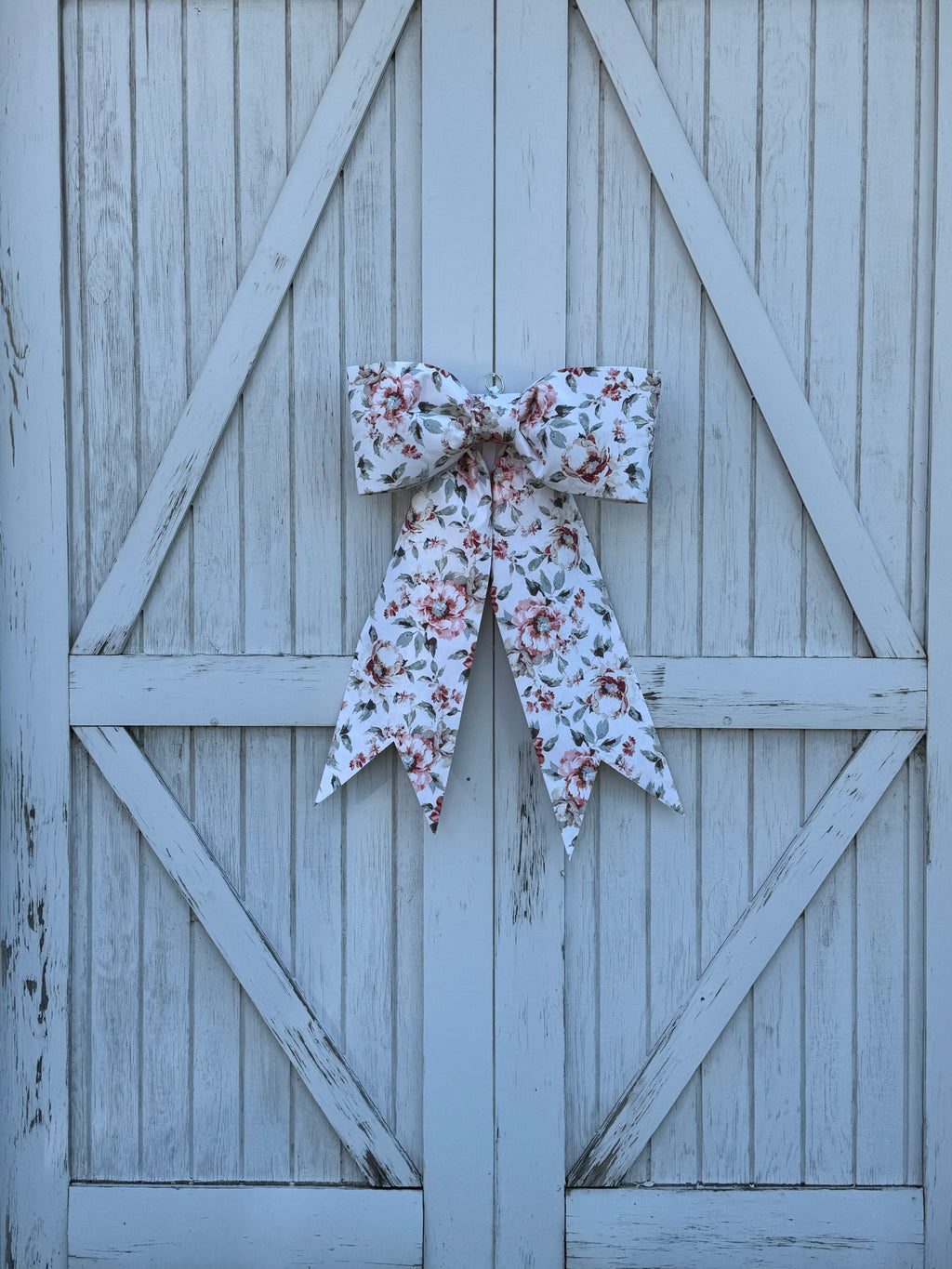 White Vintage American Floral