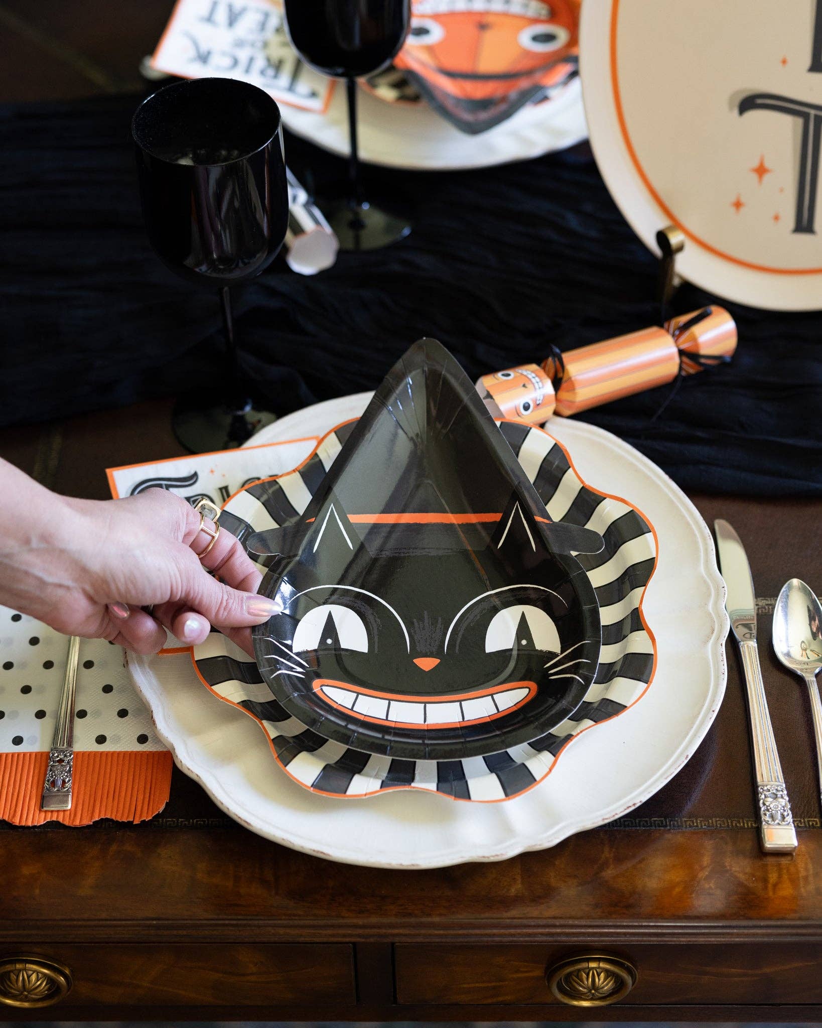 Vintage Halloween Character Paper Plate Set