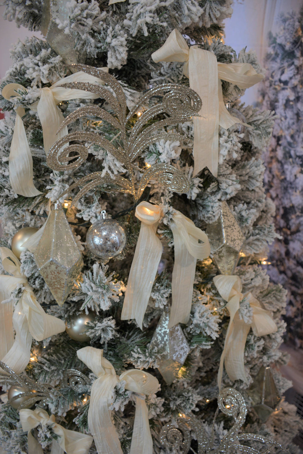 Ivory Bespoke Crinkle Iridescent Ribbon