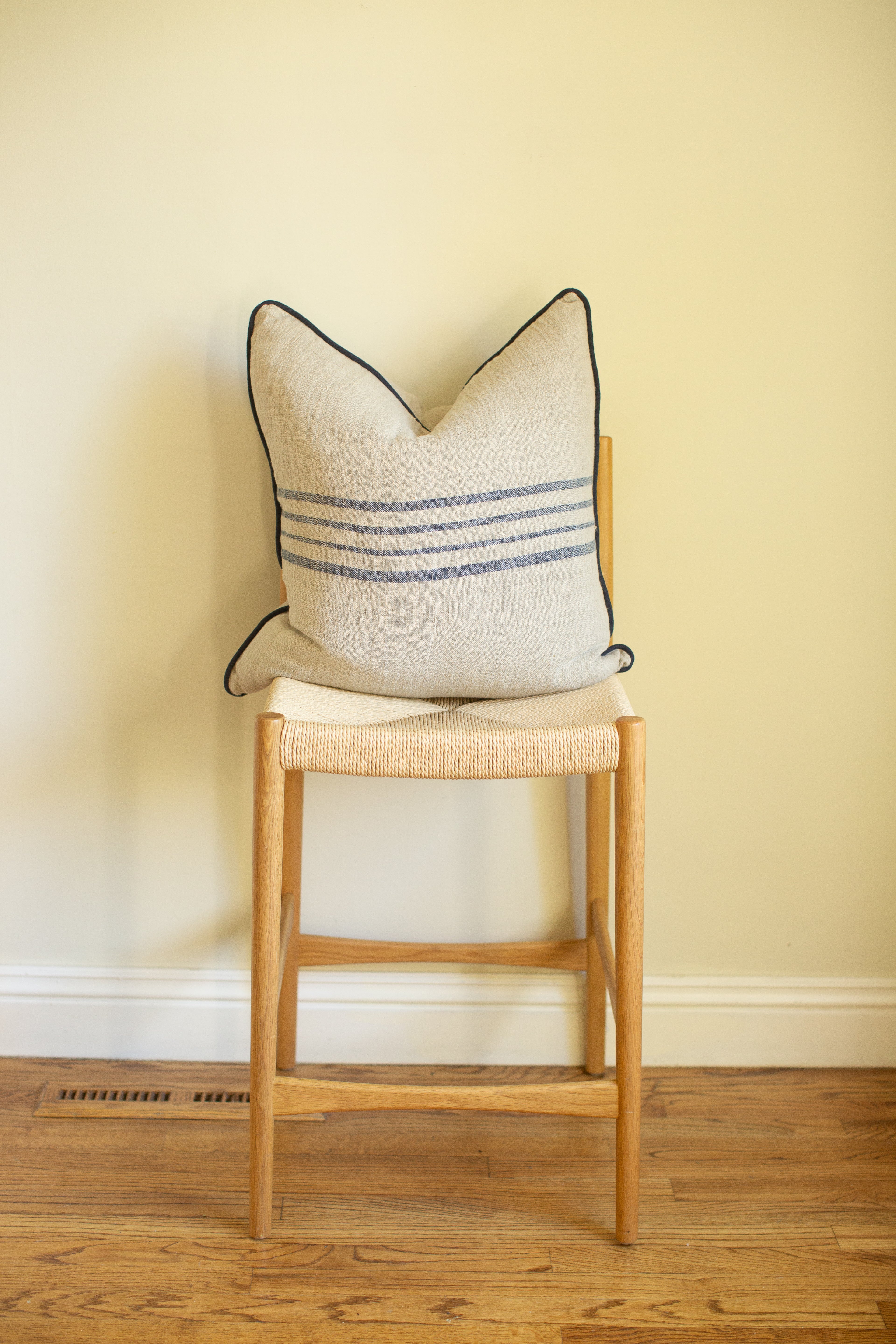 Newport Pillow