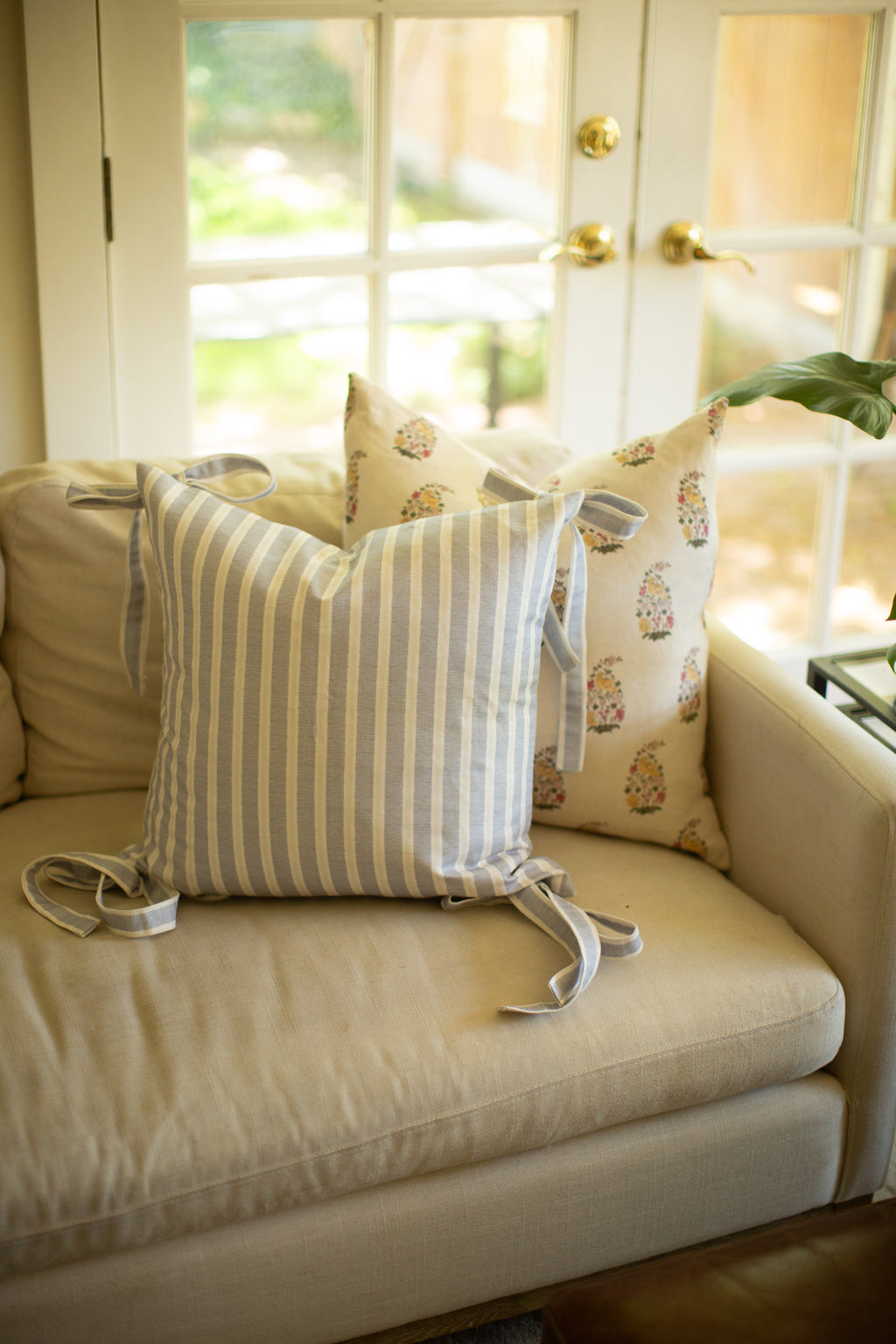 Lisa Fine Yasmina Pillow
