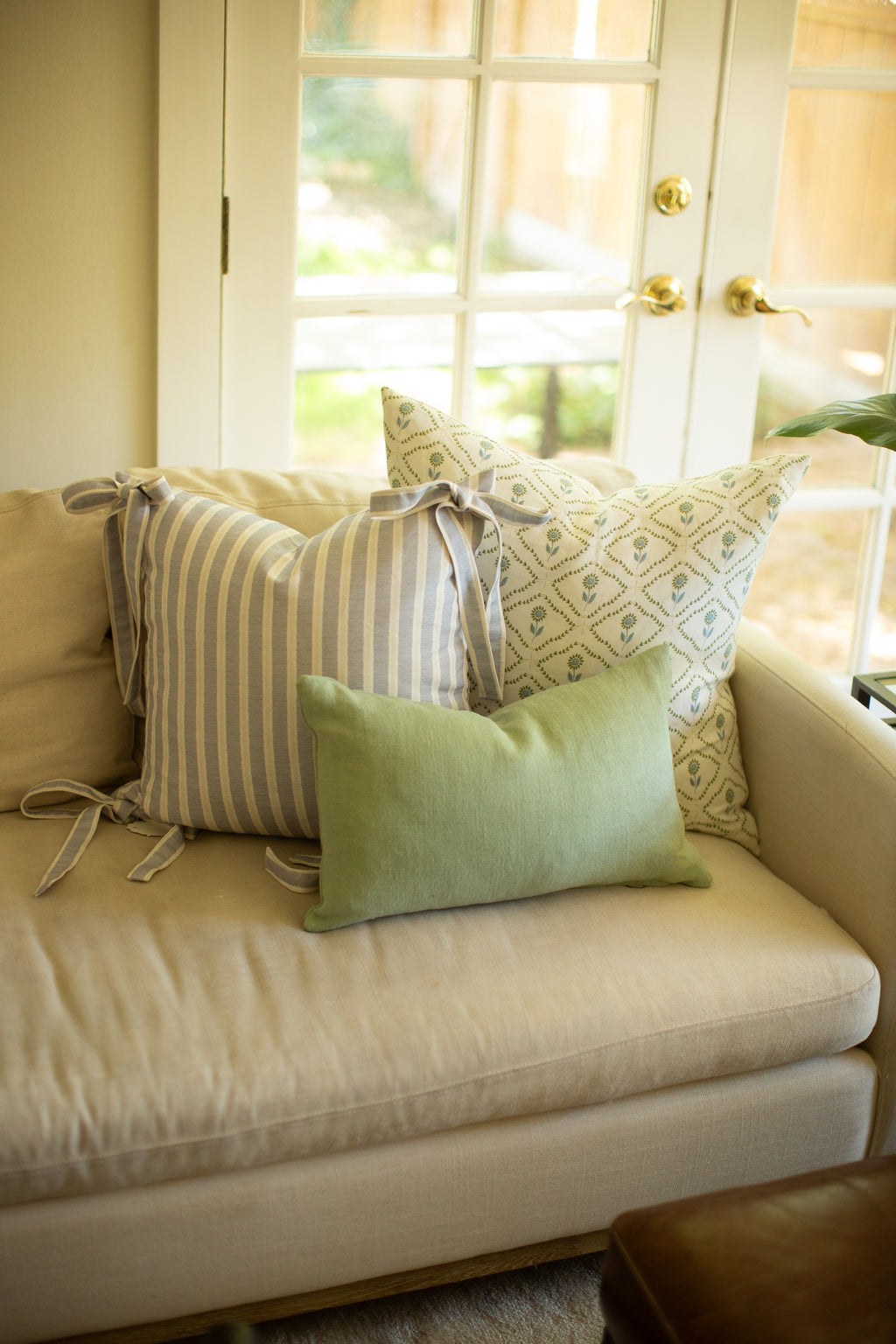 Anna Jeffreys Leaf Flower Pillow