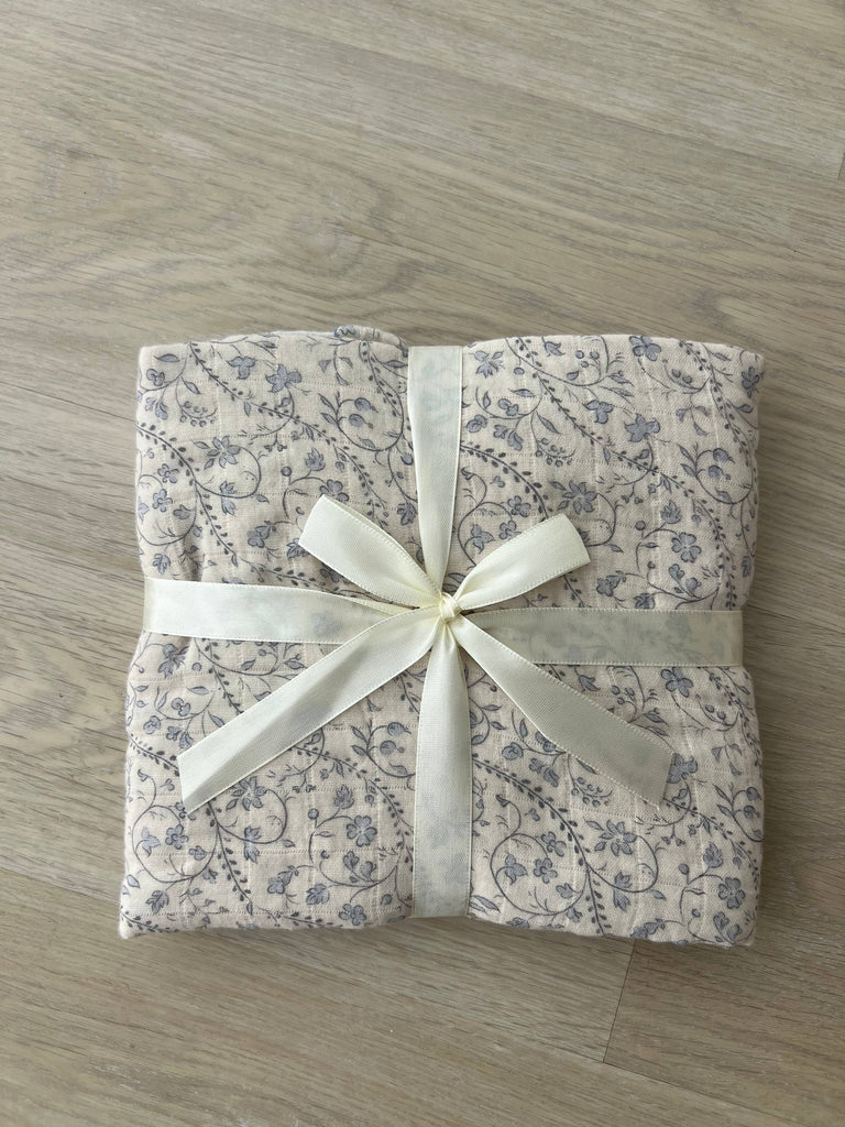 Bluebell Heirloom Vine Muslin Blanket