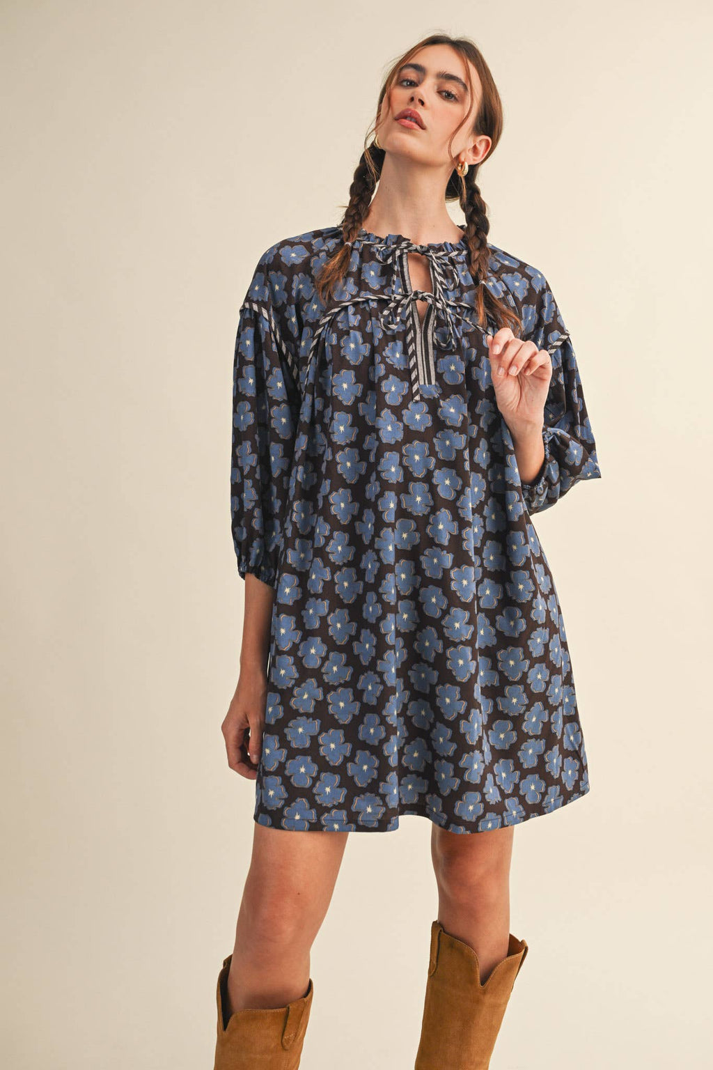 Contrast Binding Floral Mini Shift Dress
