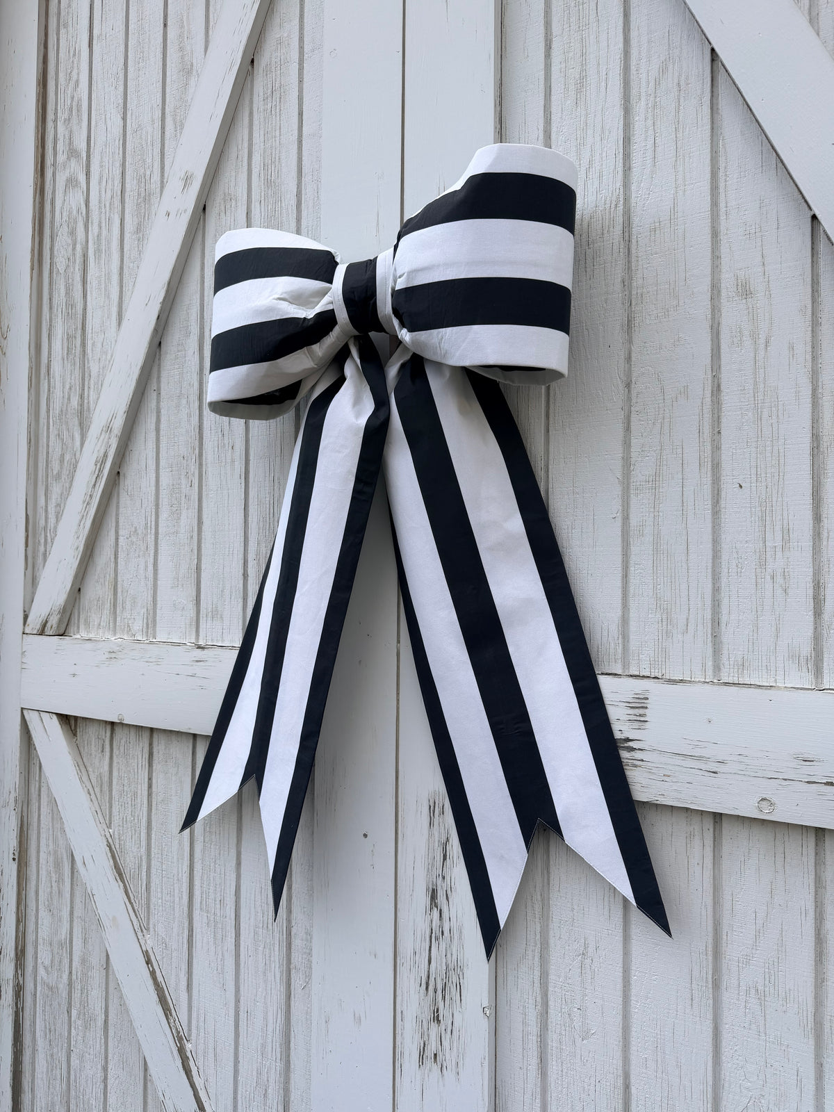 Black/Beige Spooky Stripe