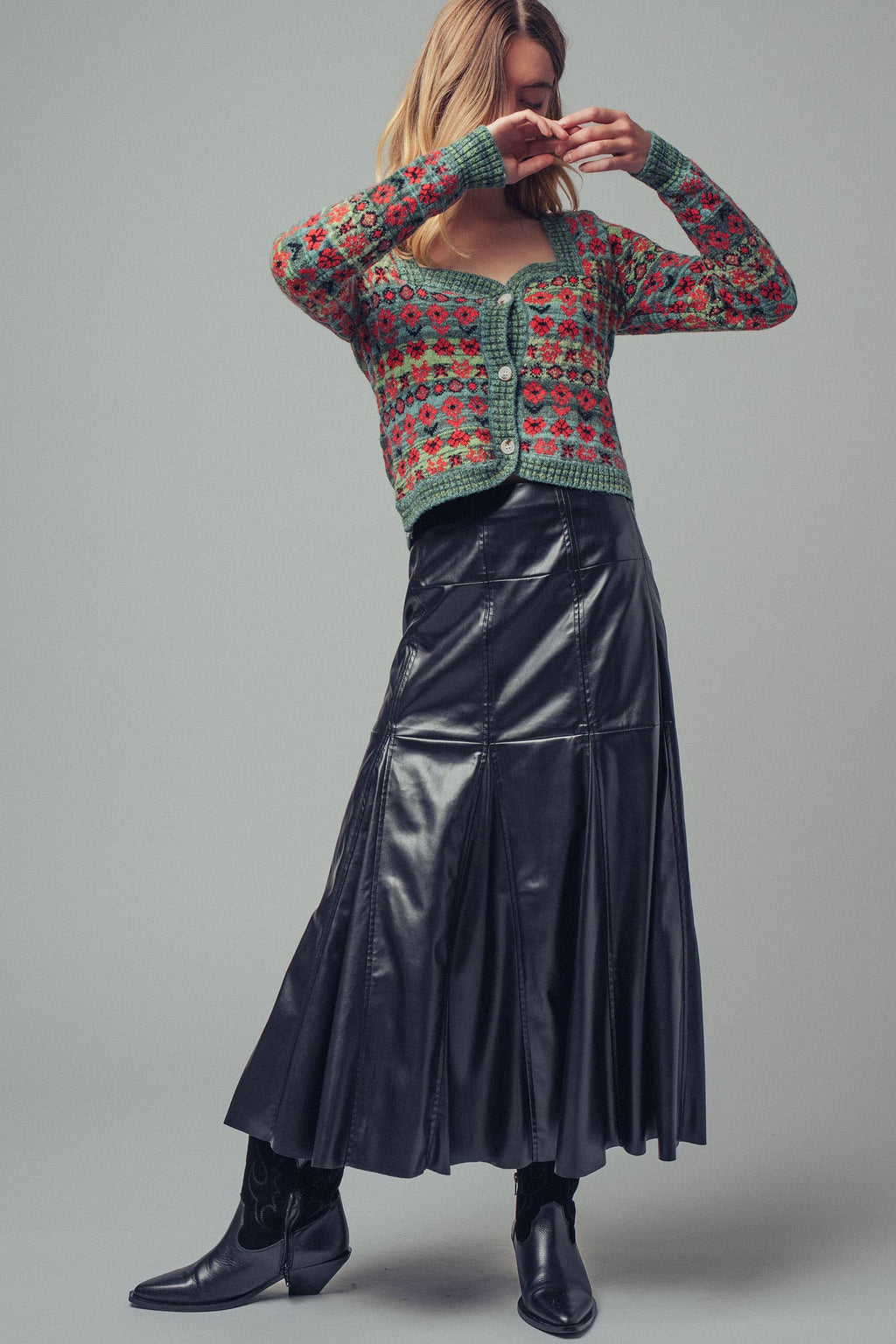 Vintage Floral Jacquard Knit Cardigan