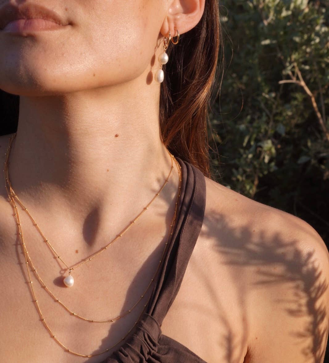 Dotted Pearl Necklace