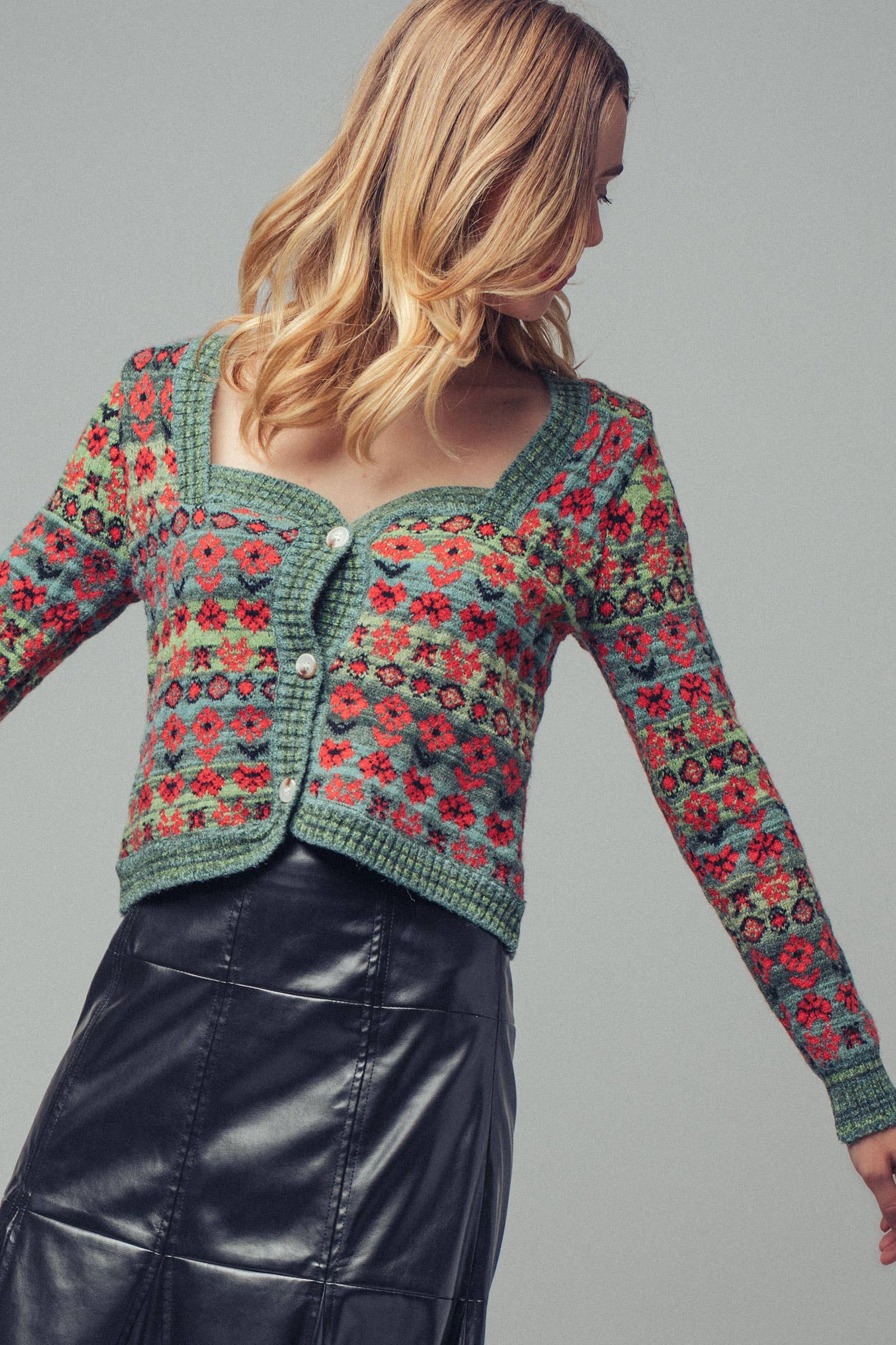 Vintage Floral Jacquard Knit Cardigan
