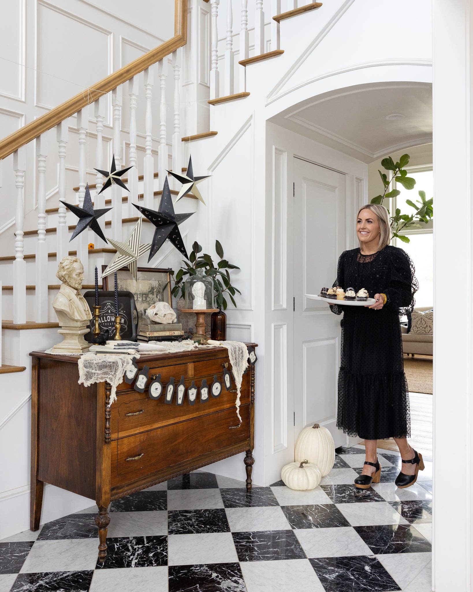 Salem Apothecary Hallo