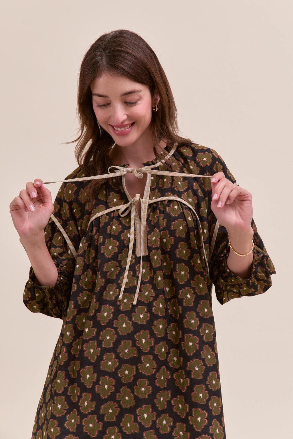 Contrast Binding Floral Mini Shift Dress