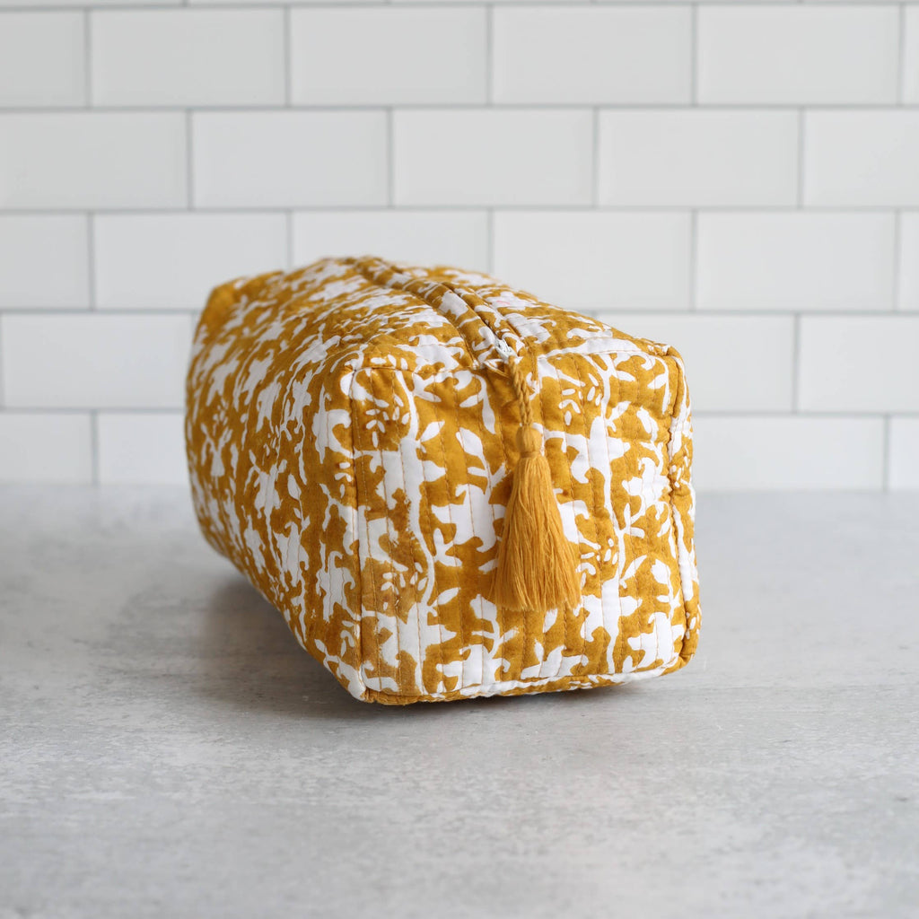 Pacho Saffron Verso Cosmetic Bag