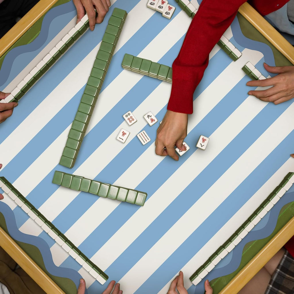Blue Stripe Scalloped Mahjong Mat