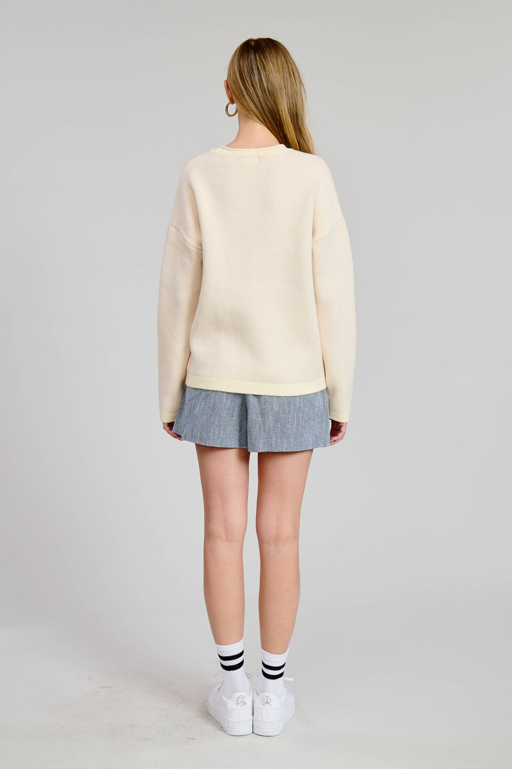 Flat White Sardine Box Sweater Top