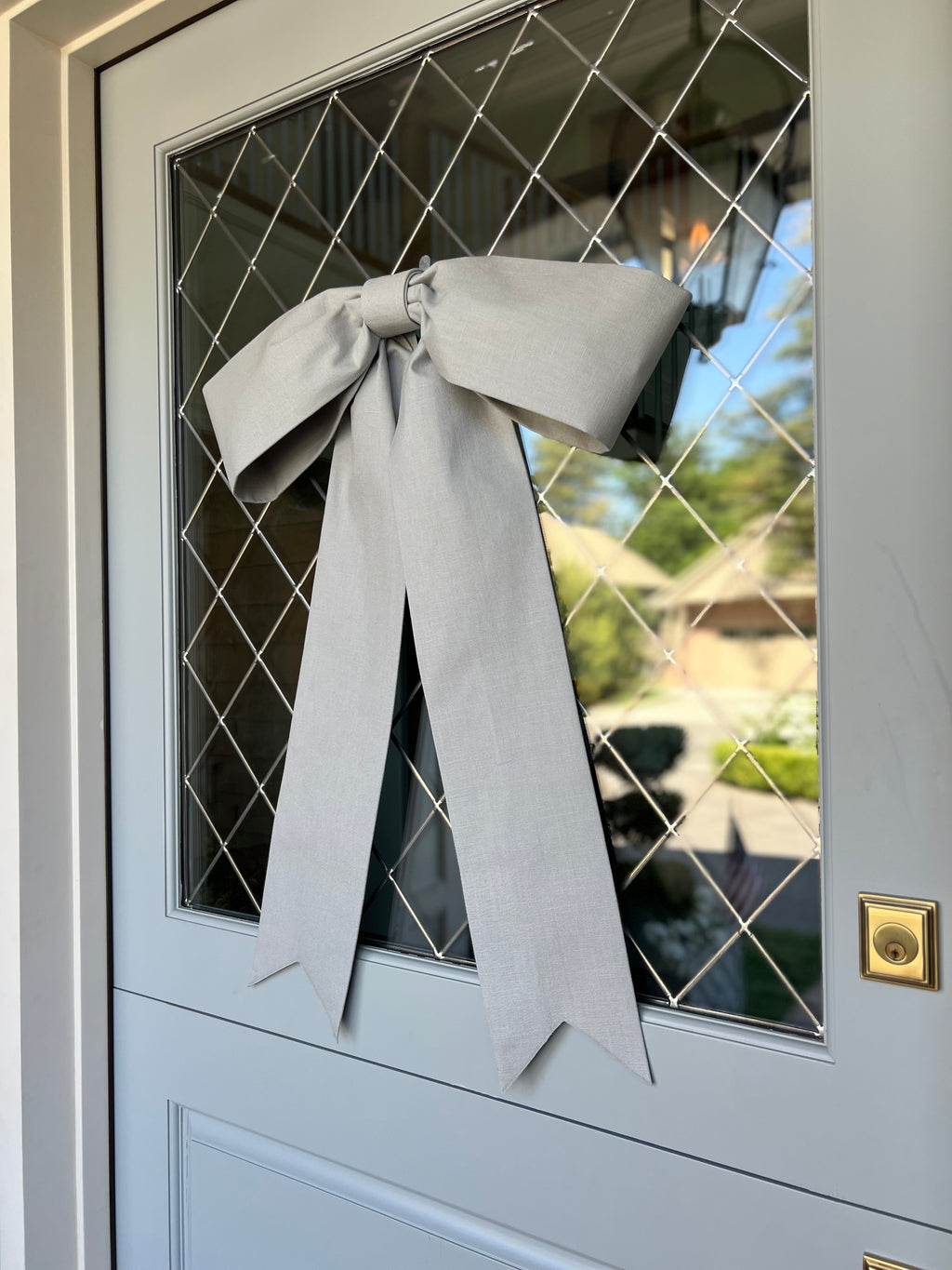 Schumacher Pewter Bow