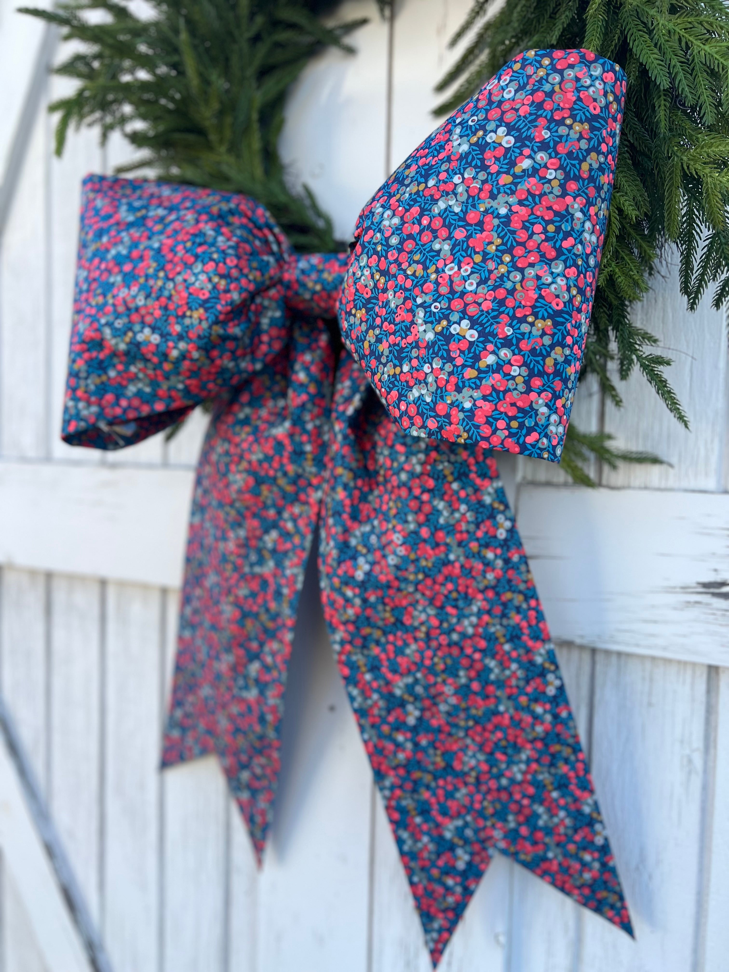 Berries and Twigs Bow