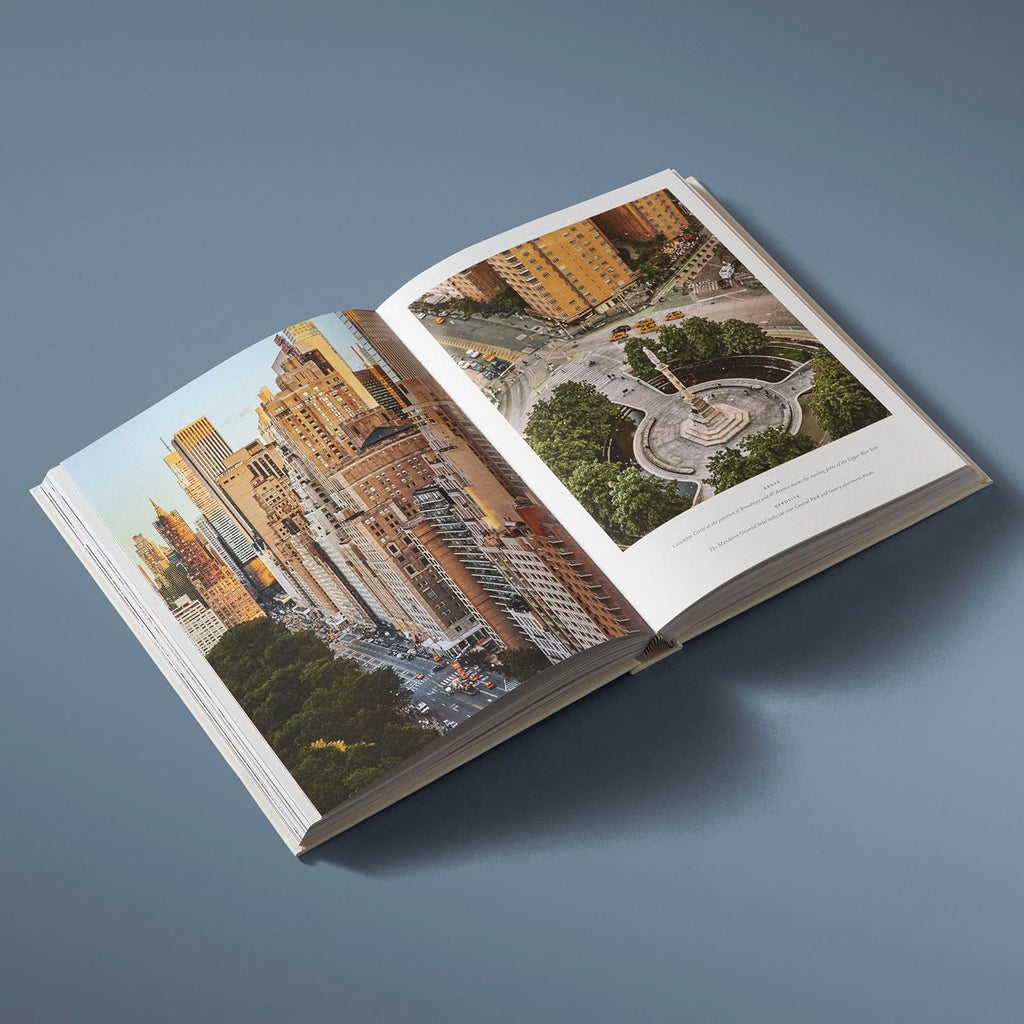 New York: The Extraordinary Guide: An Insider Tour of Art, Food, and Culture
