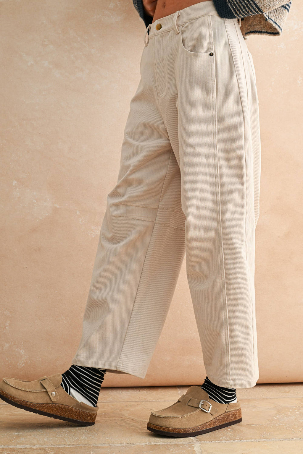 Corduroy Barrel Pants