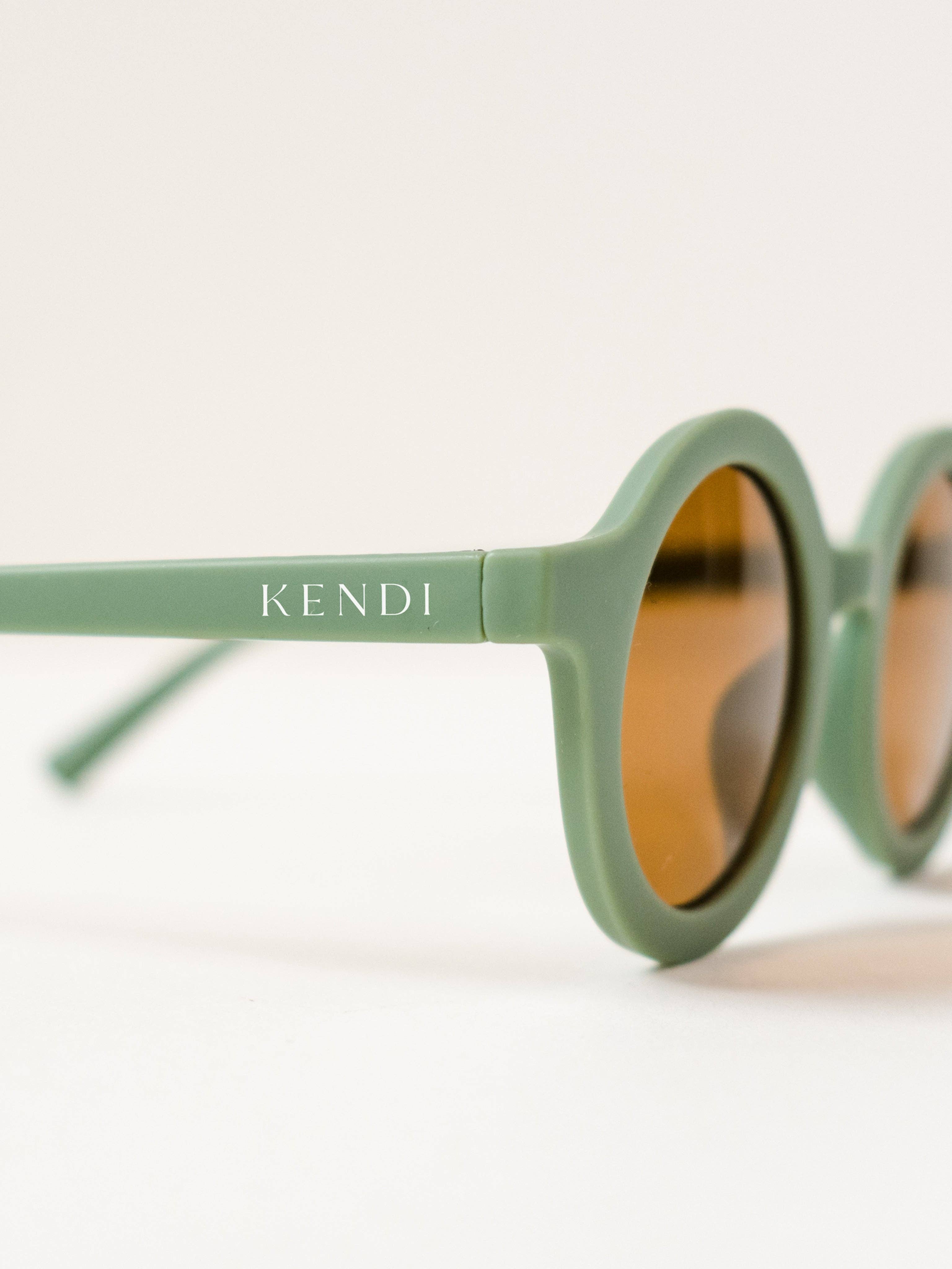 Round Sunnies