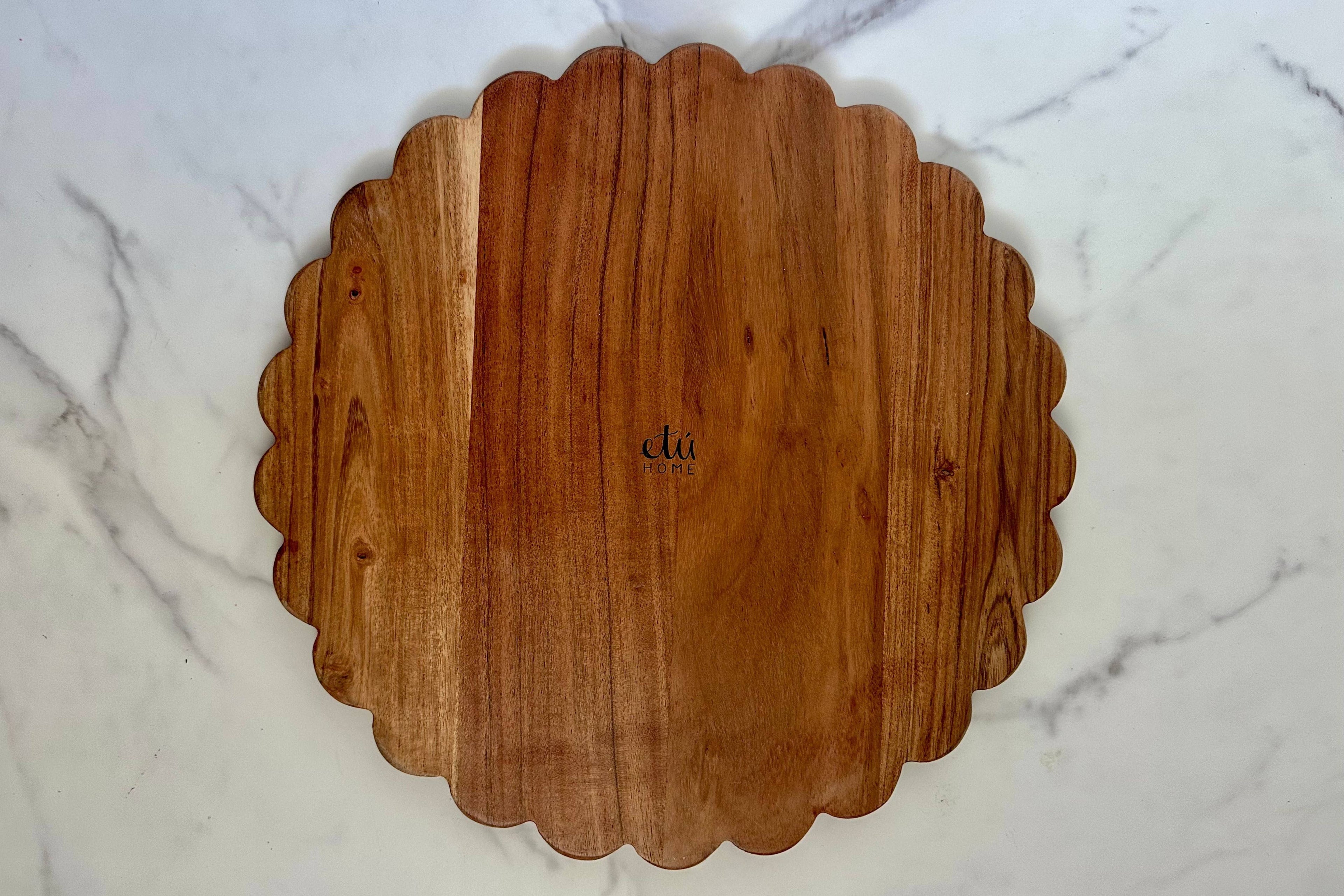 Round Scalloped Cutting Board Charger