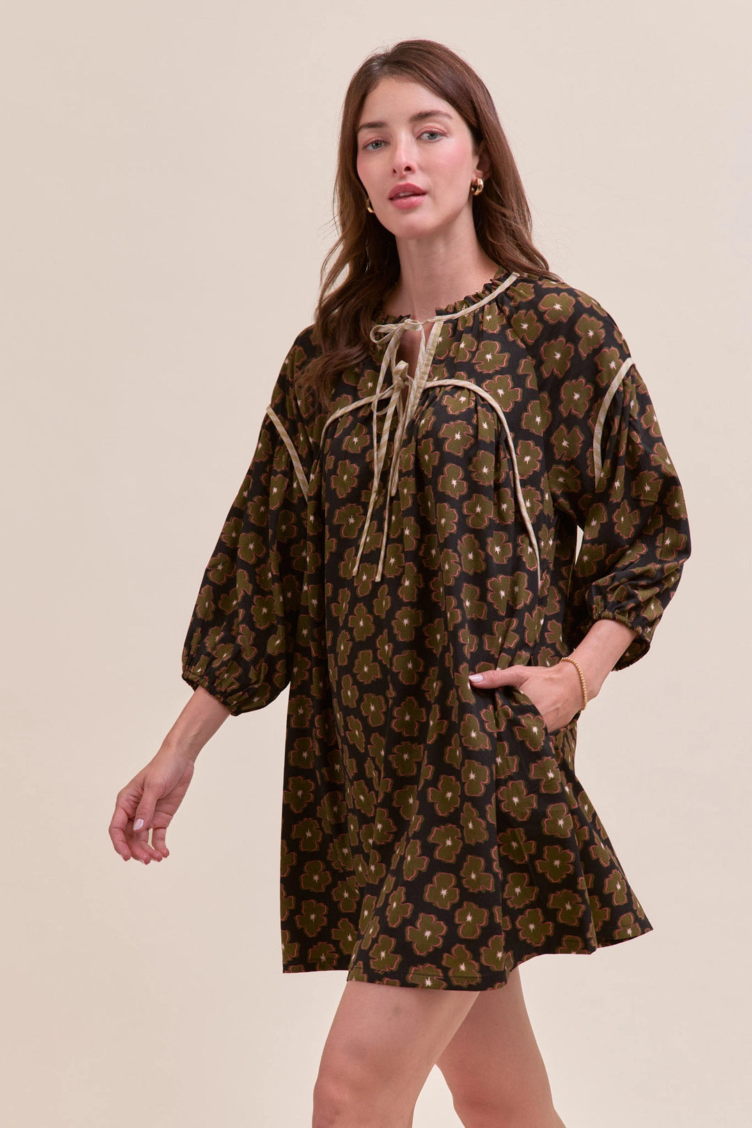 Contrast Binding Floral Mini Shift Dress