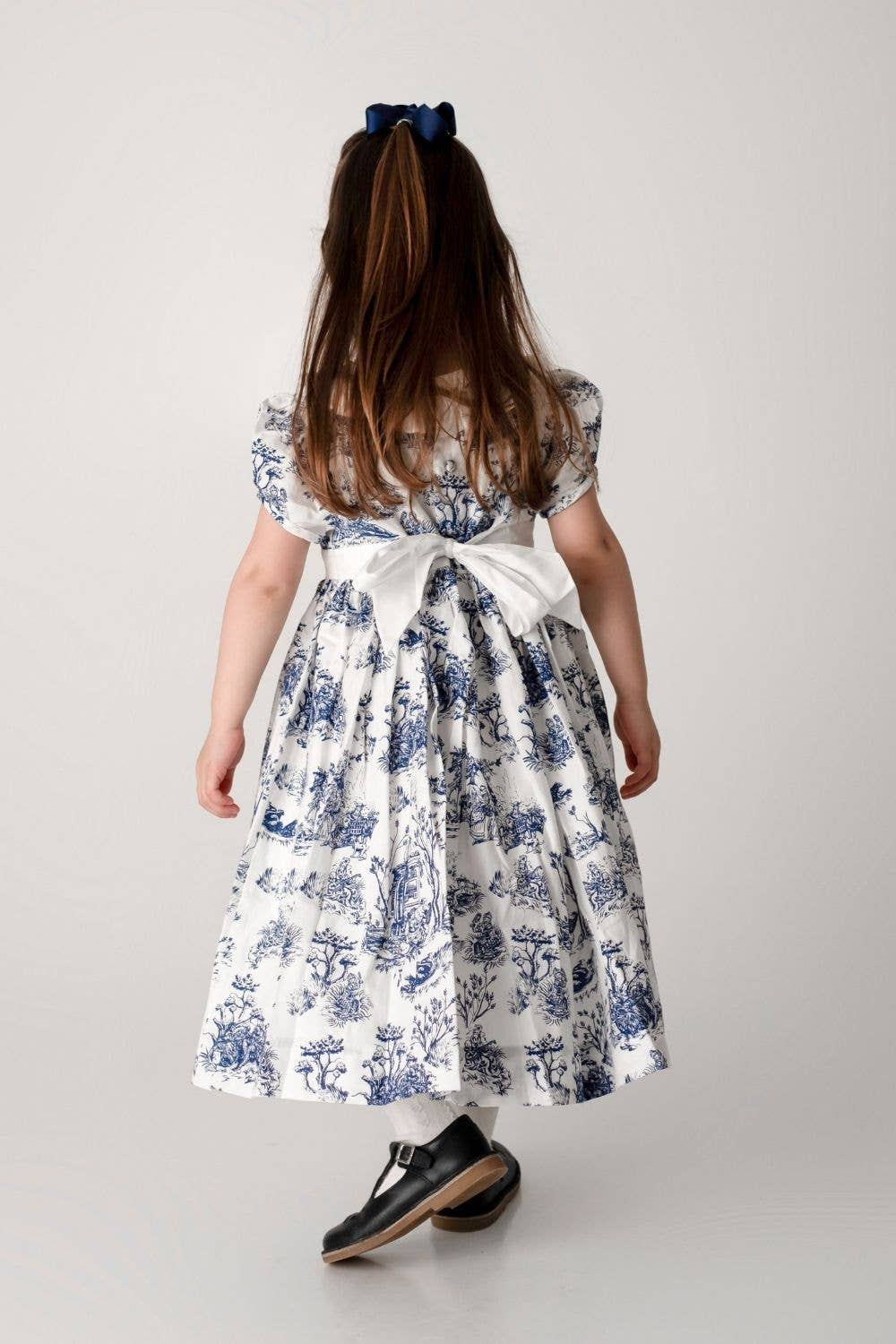 GENEVIEVE smocked dress