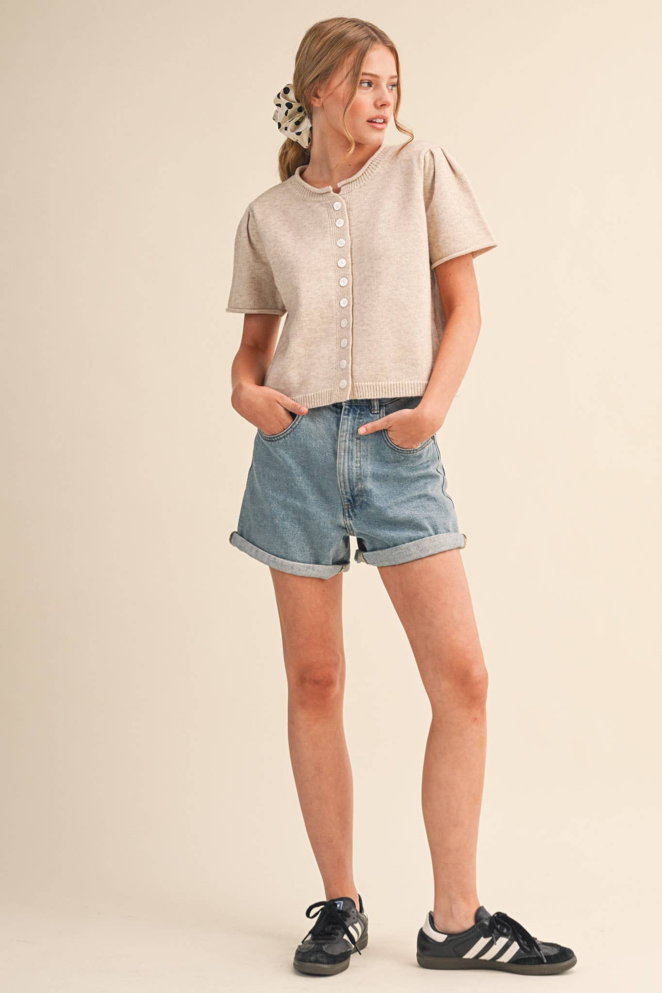 Short Sleeve Sweater Cardigan in Ivory Beige