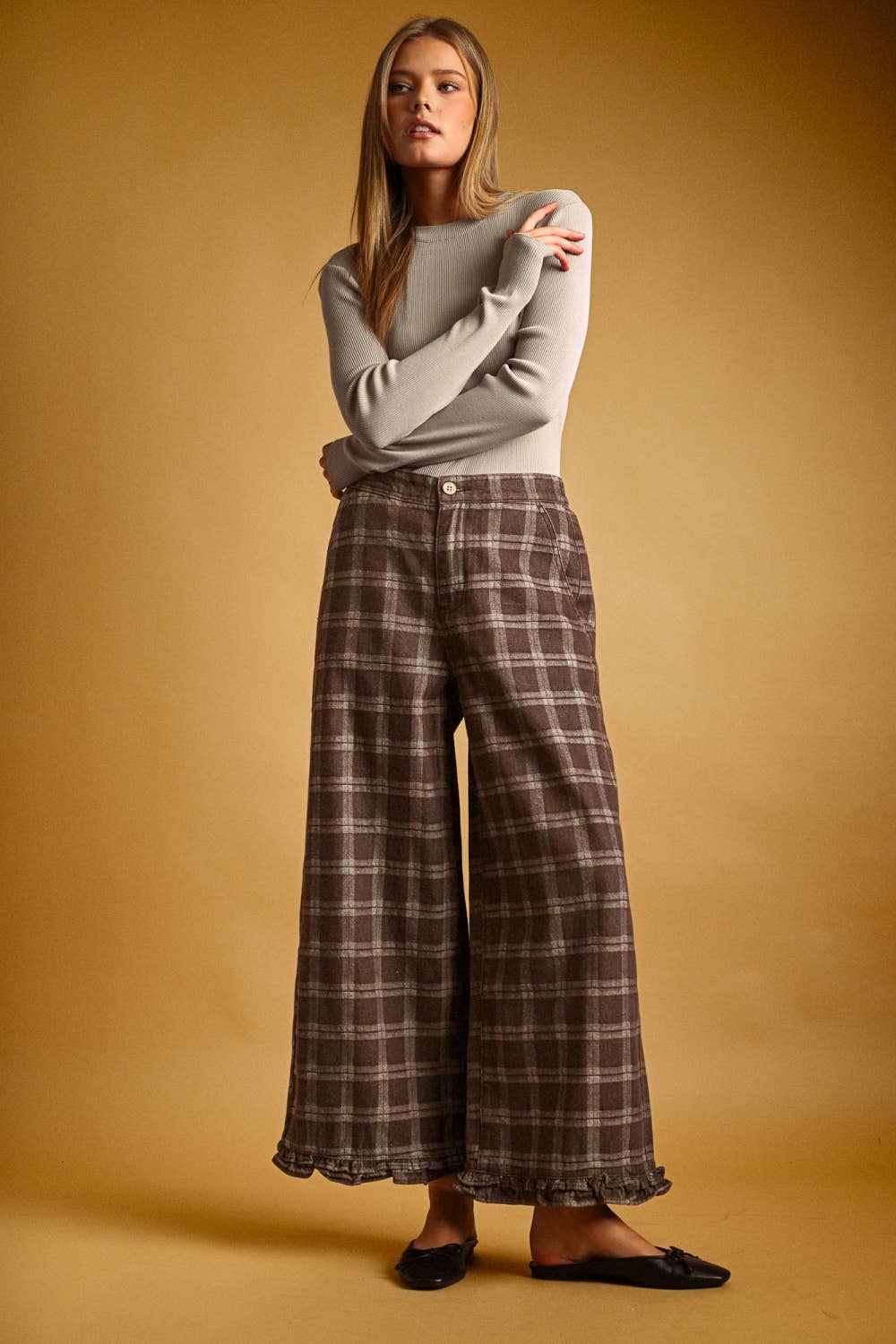 Ruffle Detail Plaid Pants
