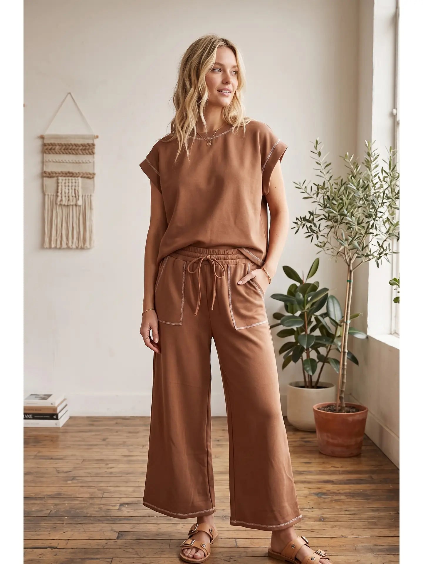 Scuba Contrast Stitch Lounge Set in Brown