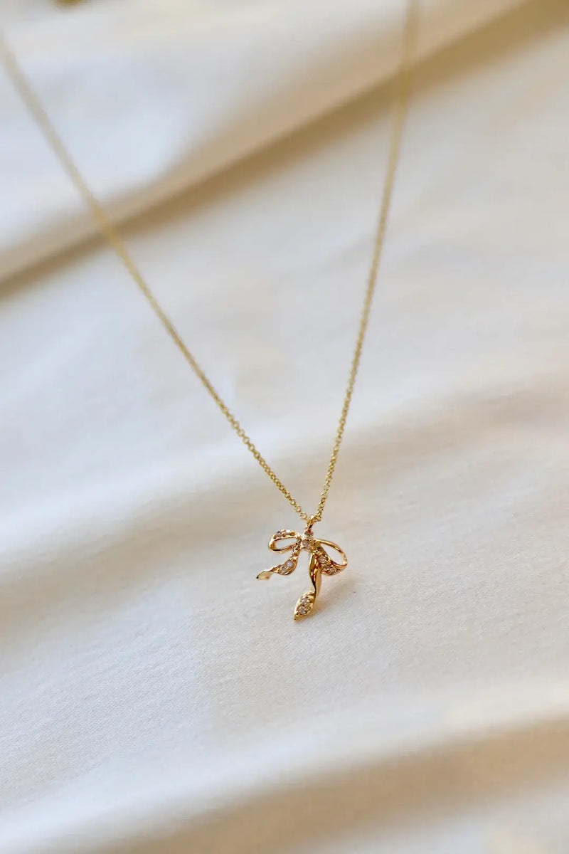 Bow Necklace