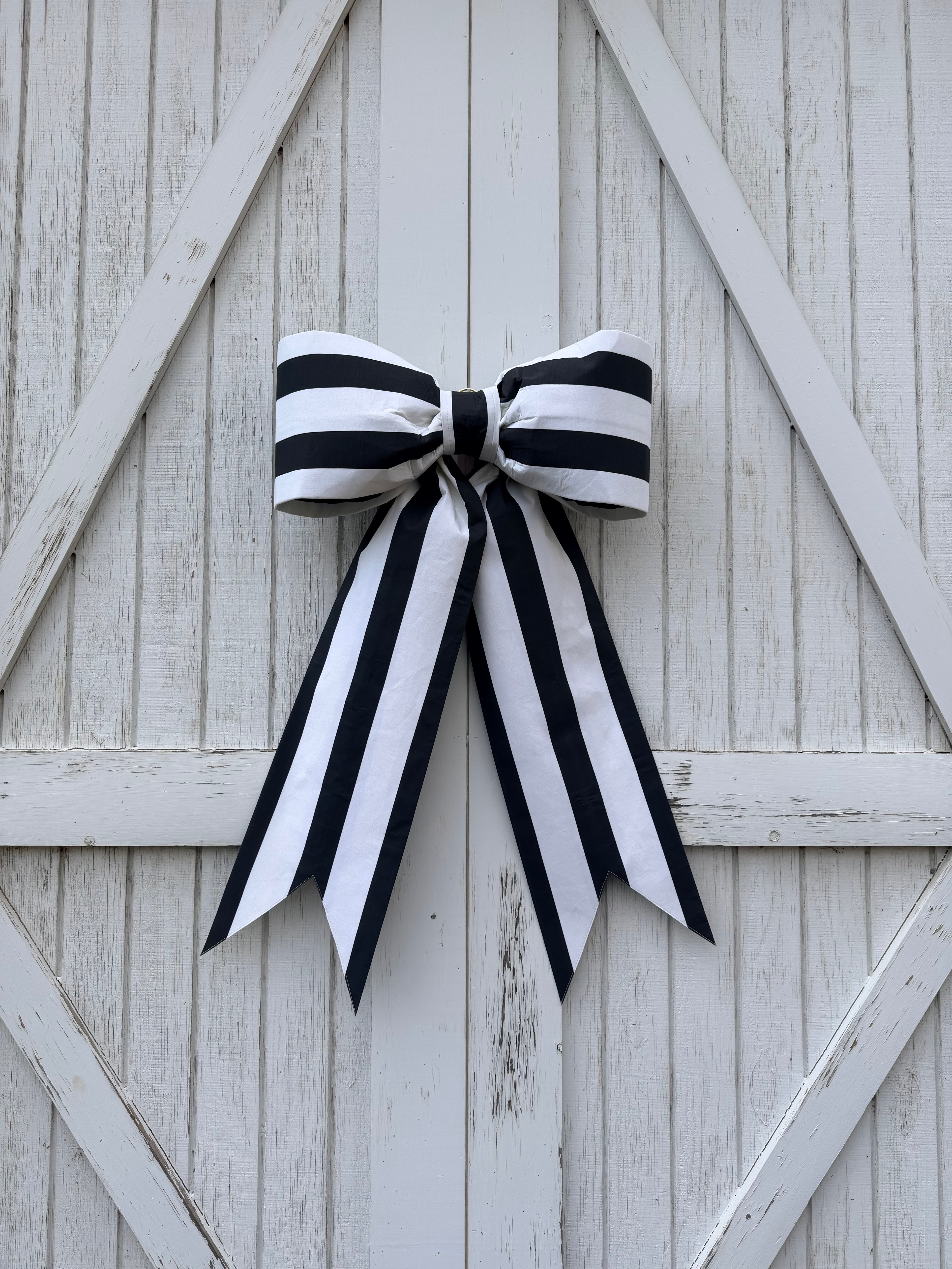 Black/Beige Spooky Stripe