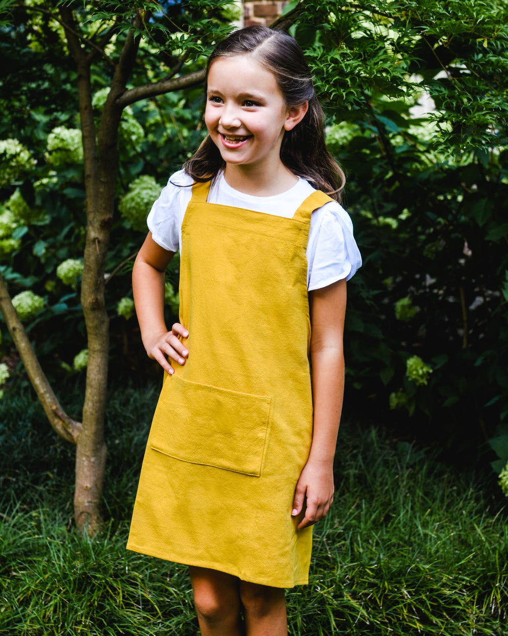 Cross Back Apron